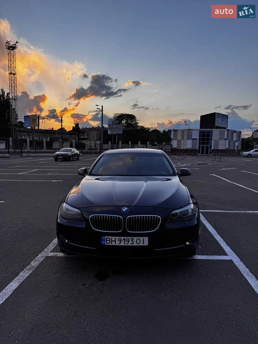 2011 BMW 5er - мініатюра 2