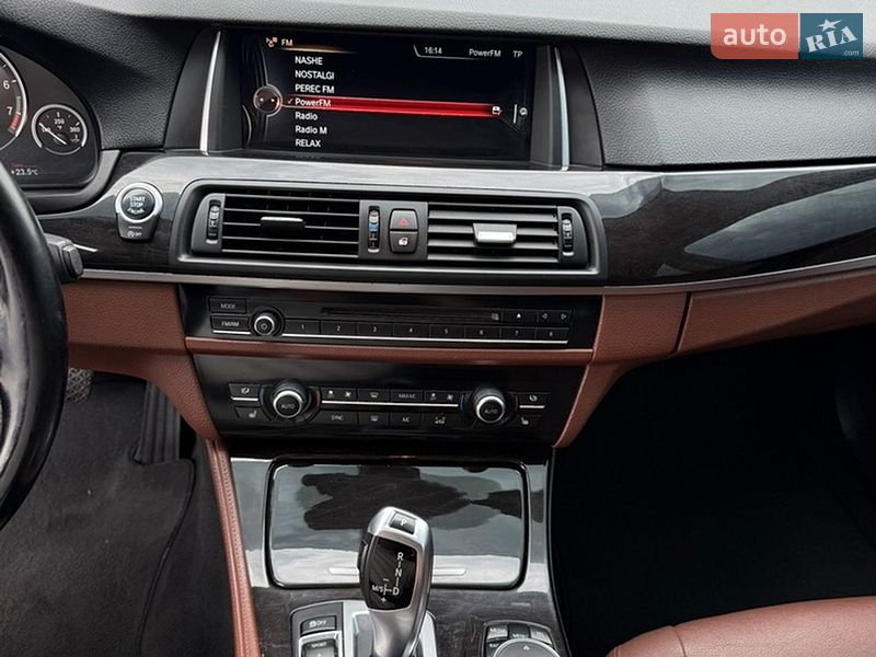 Седан BMW 5 Series 2015 в Киеве
