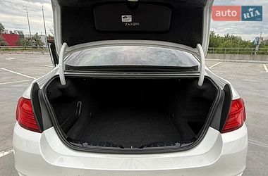 Седан BMW 5 Series 2015 в Киеве