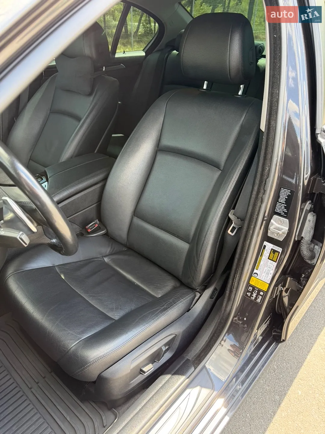 BMW 5 Series 2016 VIN WBA5B3C56GG256991 фото оголошення 12 з 25