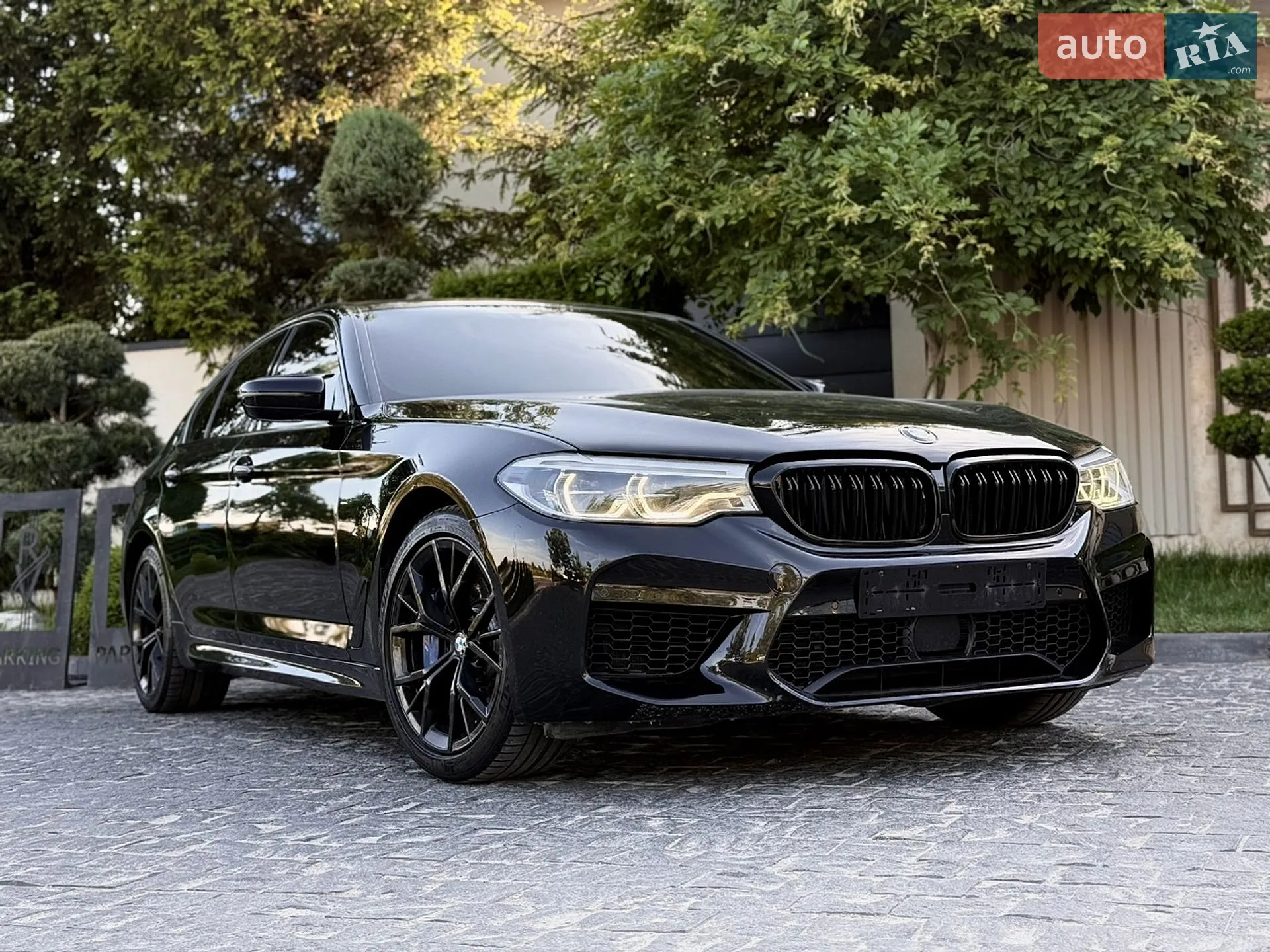 2017 BMW 5er - мініатюра 2