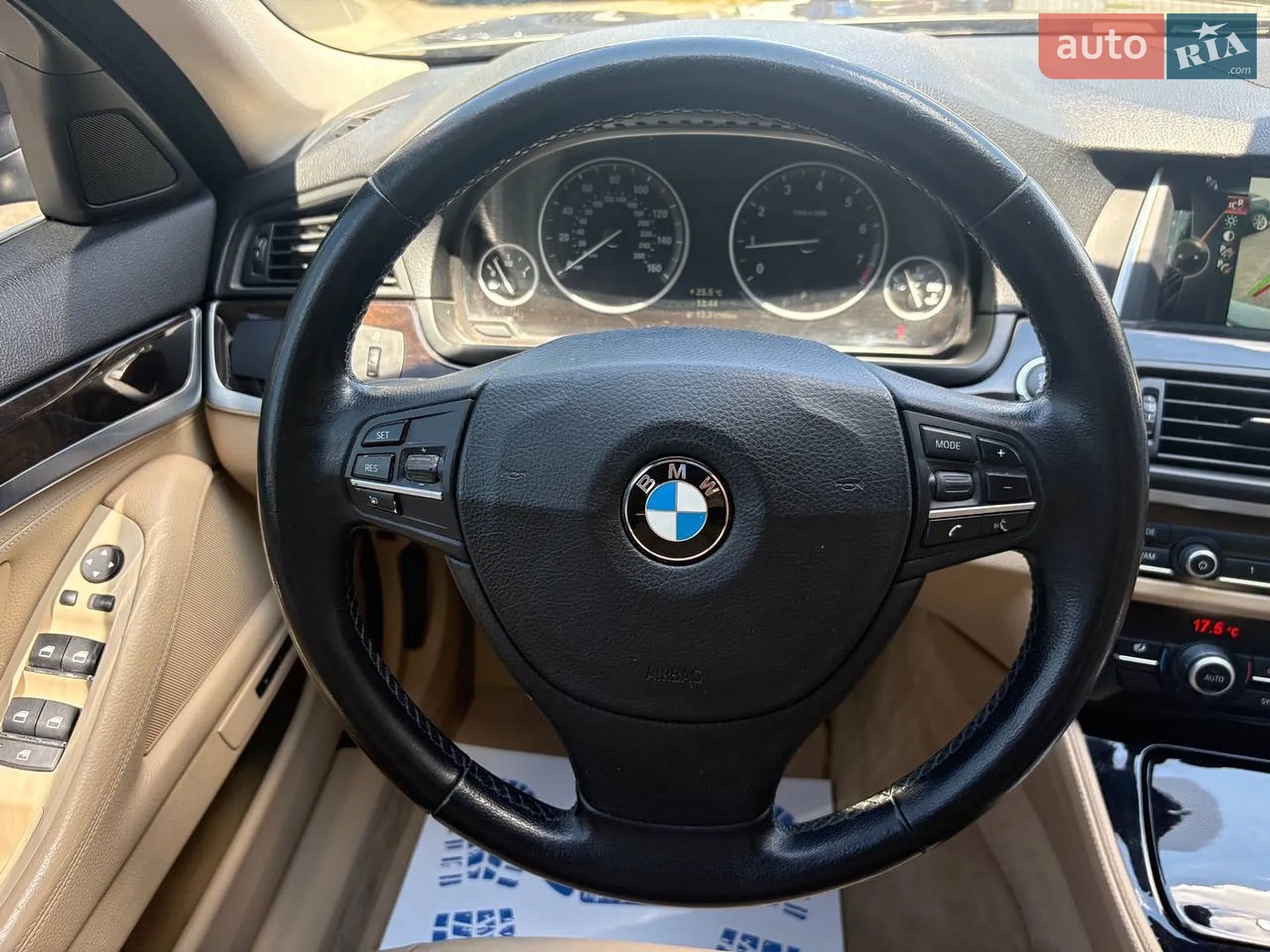 2014 BMW 5er - мініатюра 14