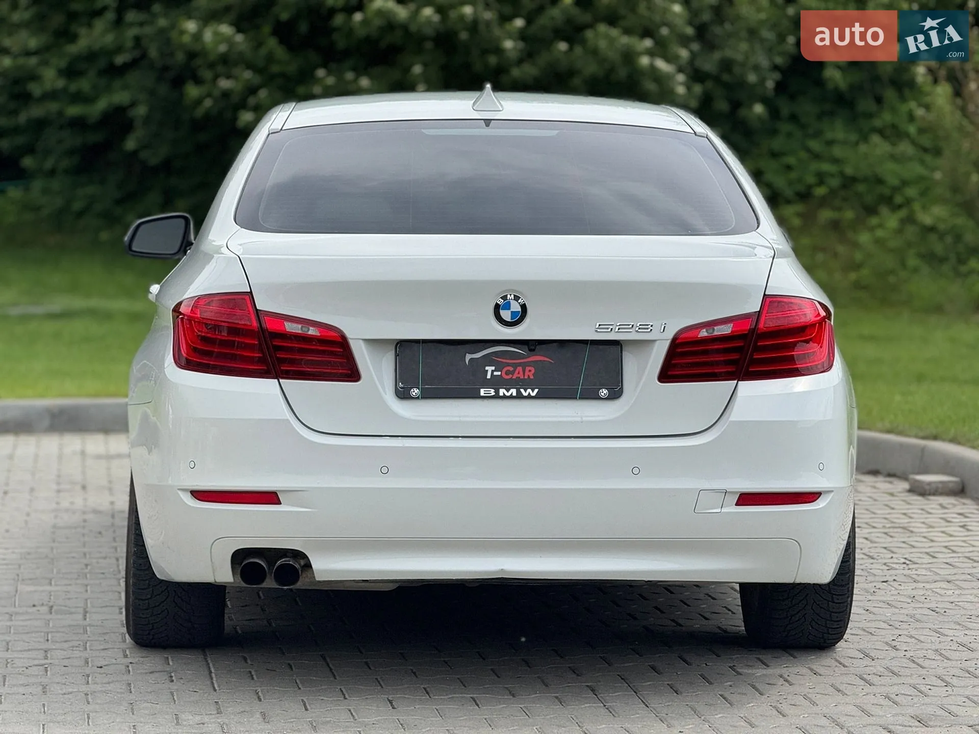 2016 BMW 5er - мініатюра 15