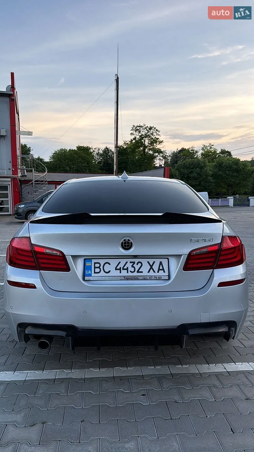 2011 BMW 5er - мініатюра 4