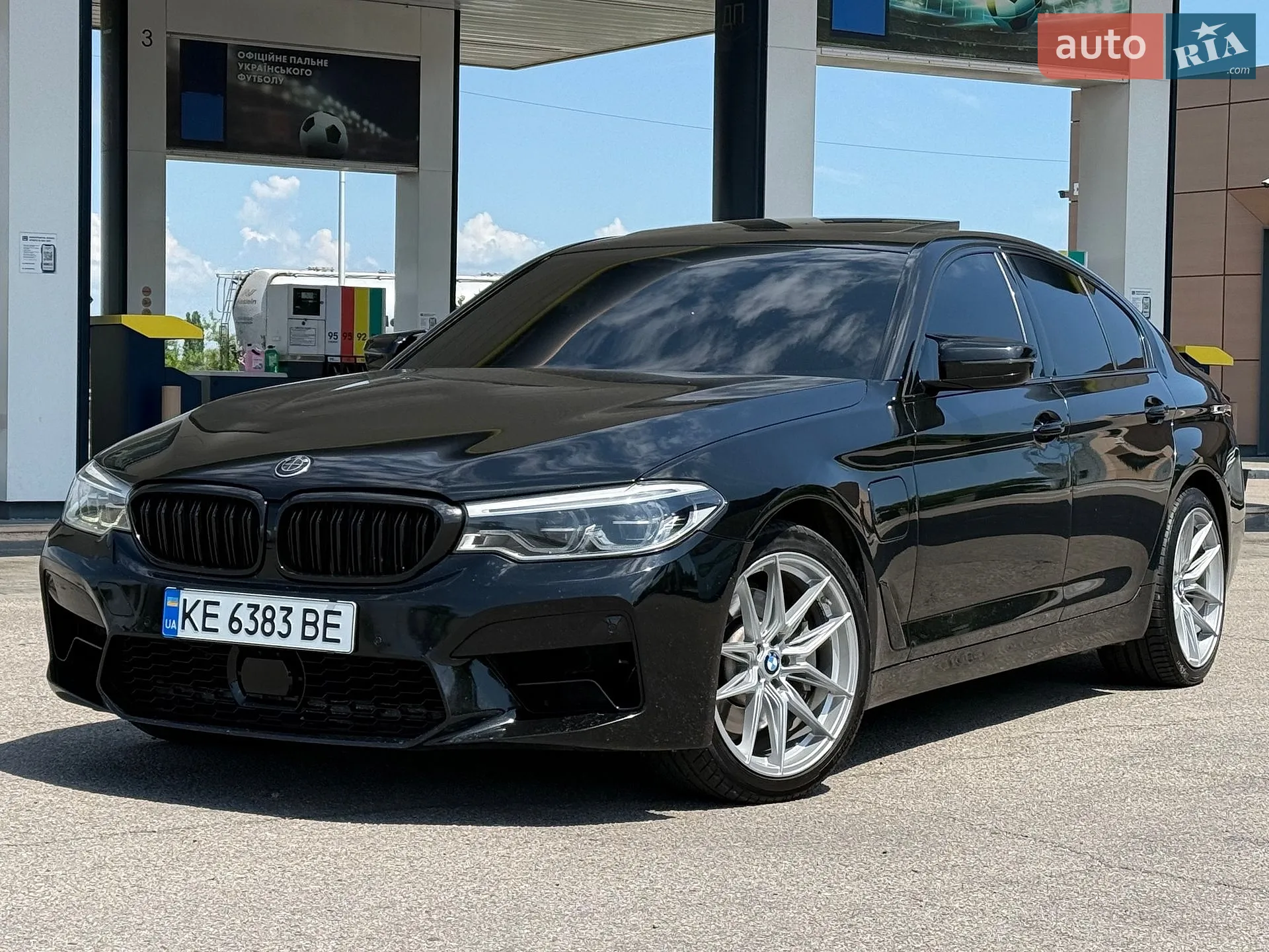 2017 BMW 5er - мініатюра 5
