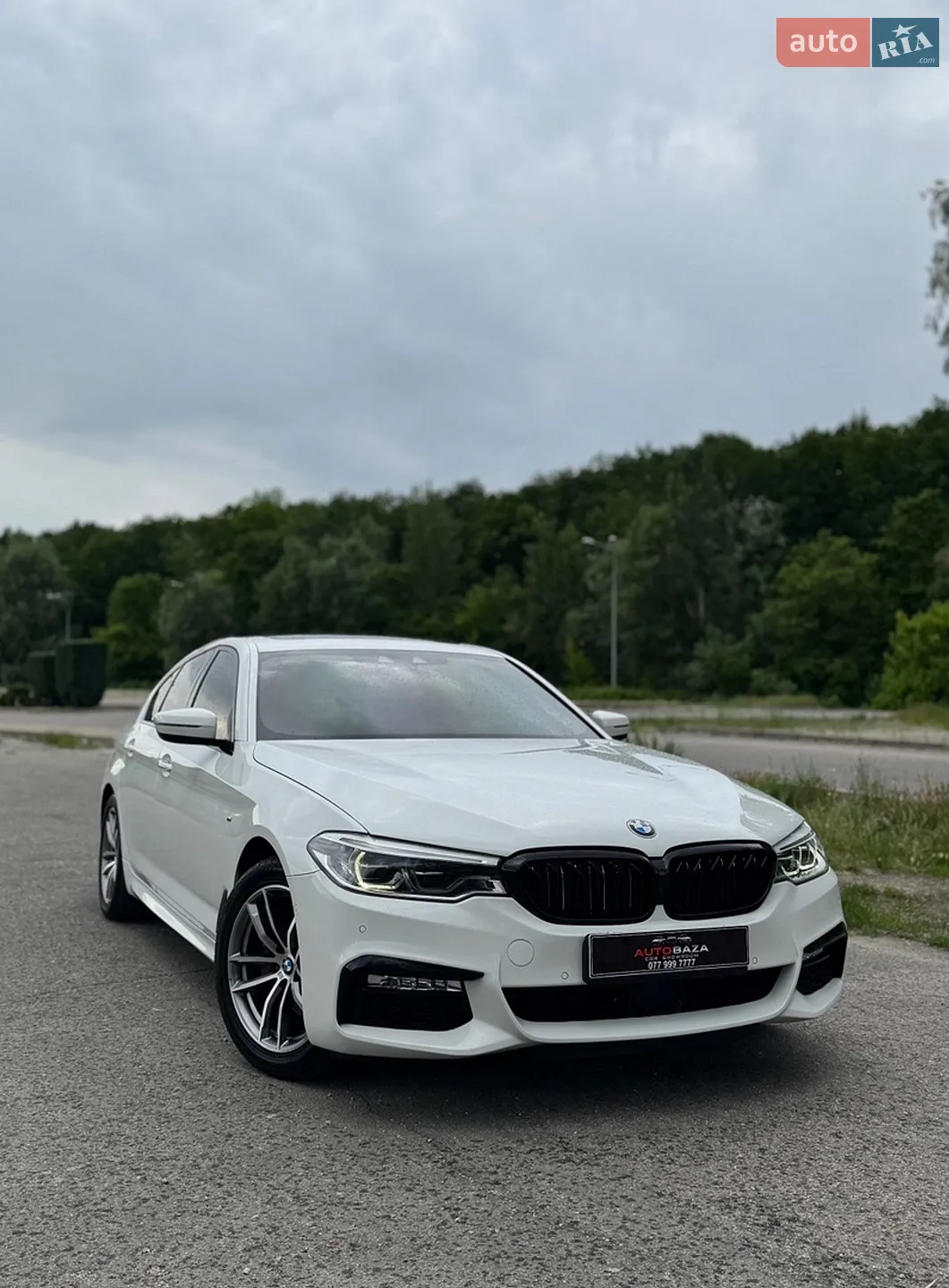 2017 BMW 5er - мініатюра 4