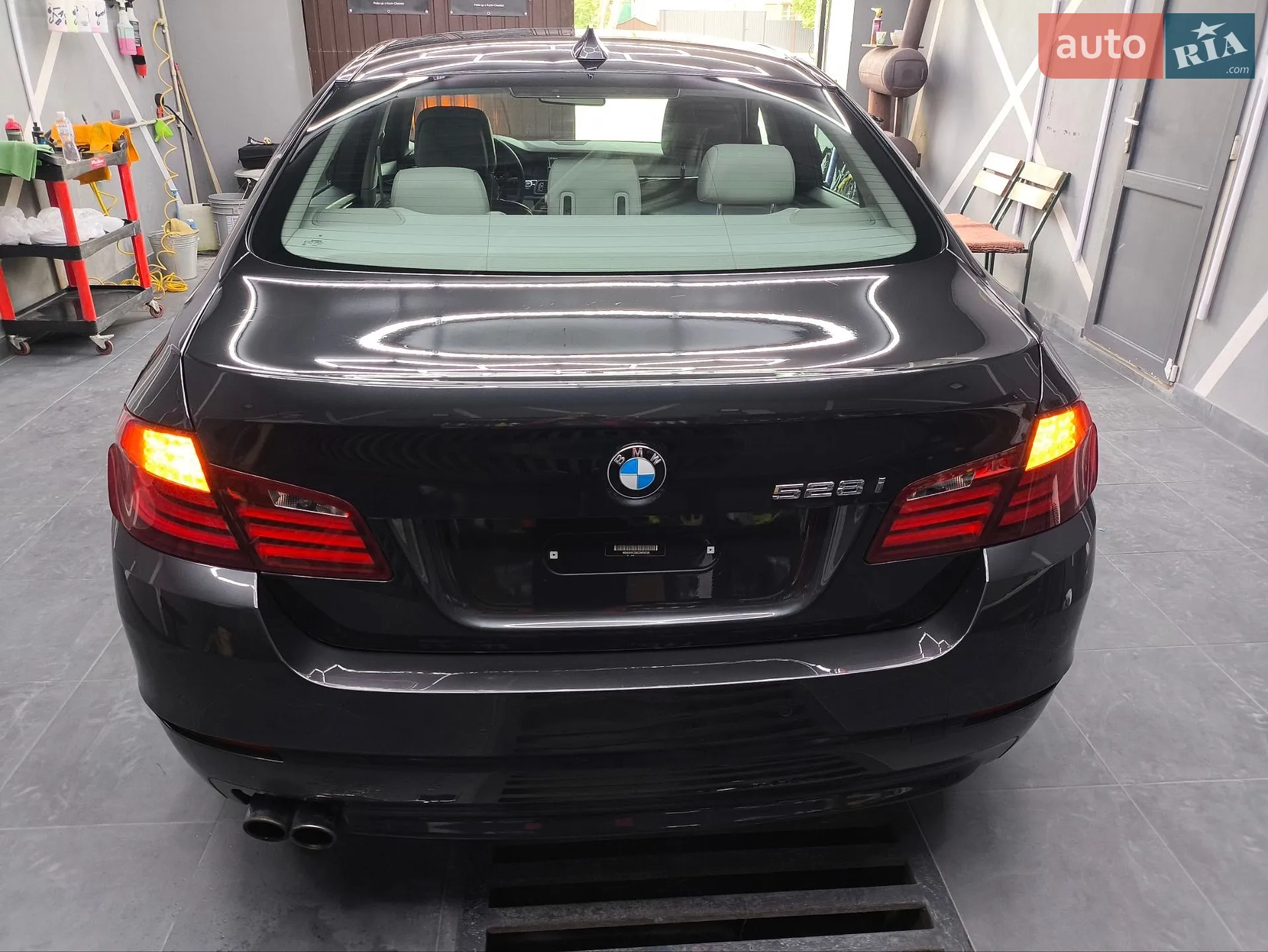 2011 BMW 5er - мініатюра 15