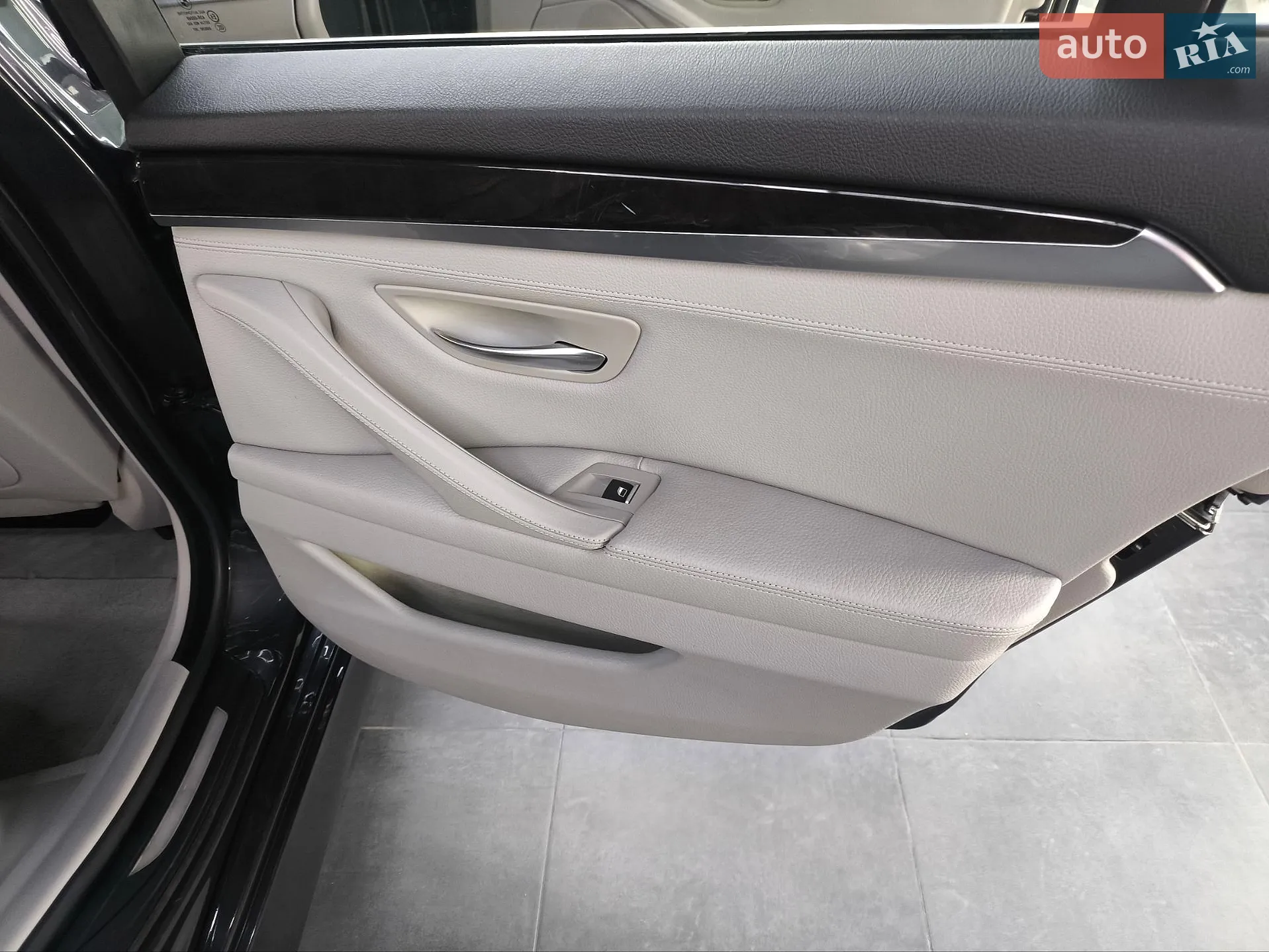 2011 BMW 5er - мініатюра 30