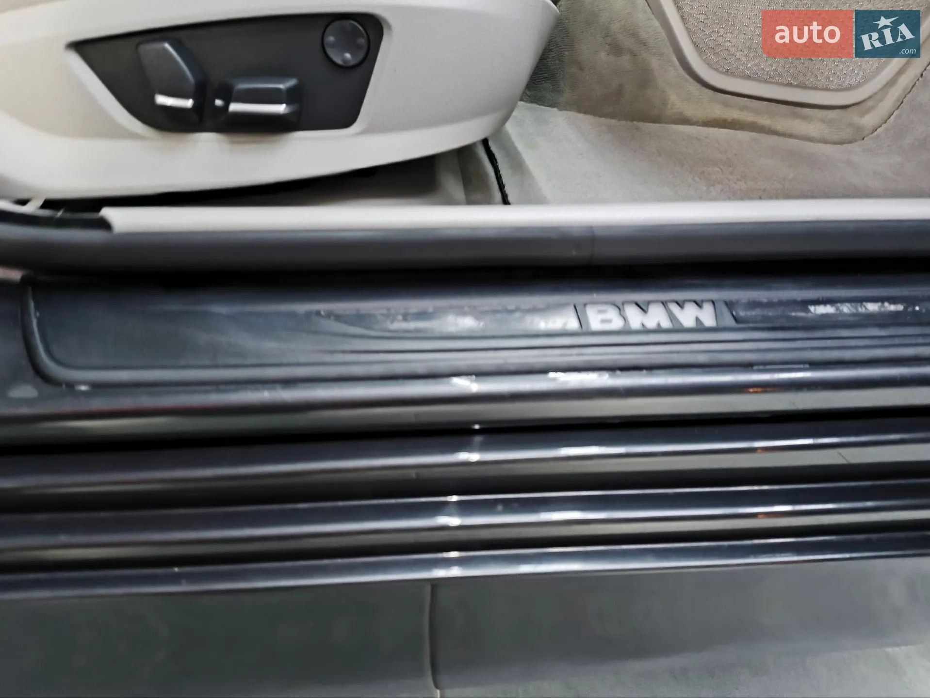 2011 BMW 5er - мініатюра 34