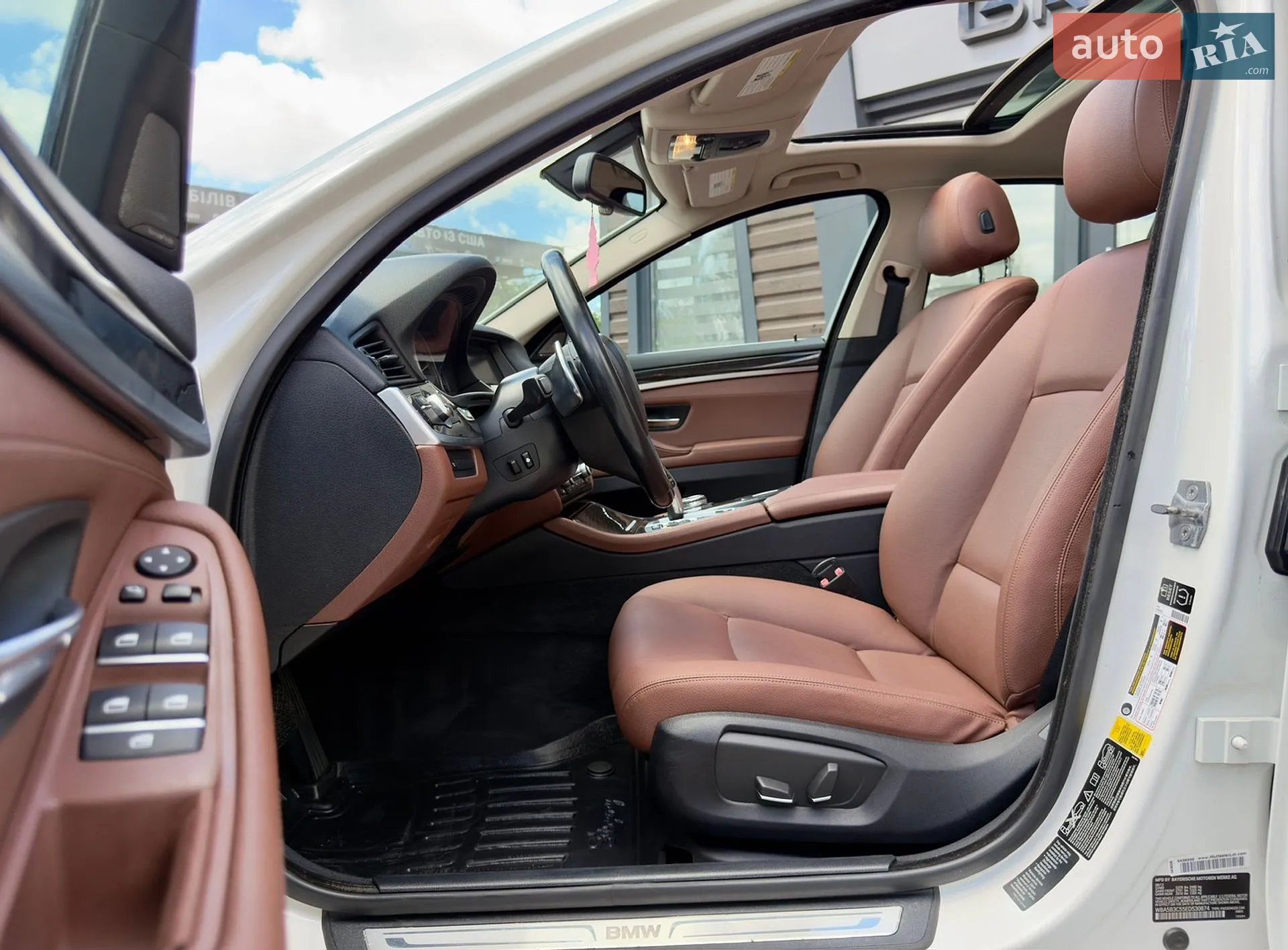 2014 BMW 5er - мініатюра 15