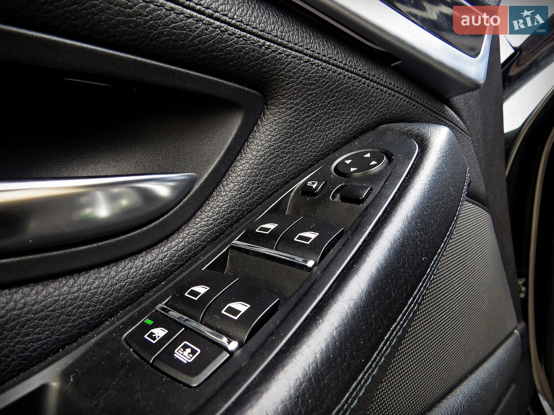 2010 BMW 5er - мініатюра 8