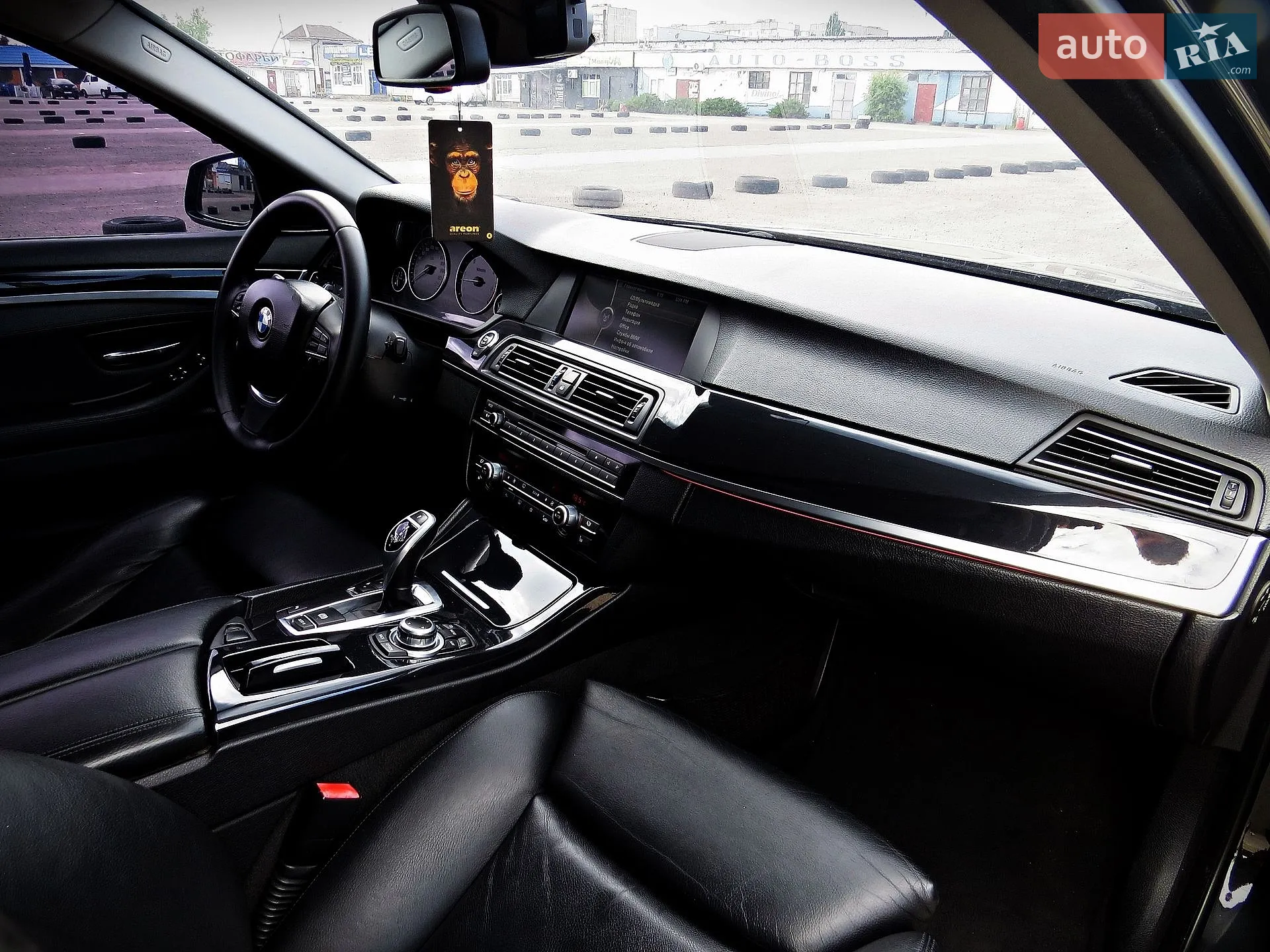 2010 BMW 5er - мініатюра 21