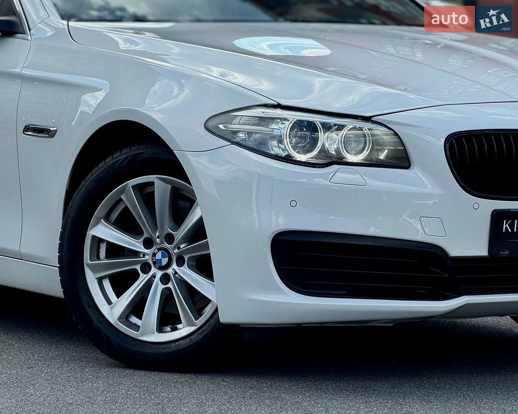 2016 BMW 5er - мініатюра 3