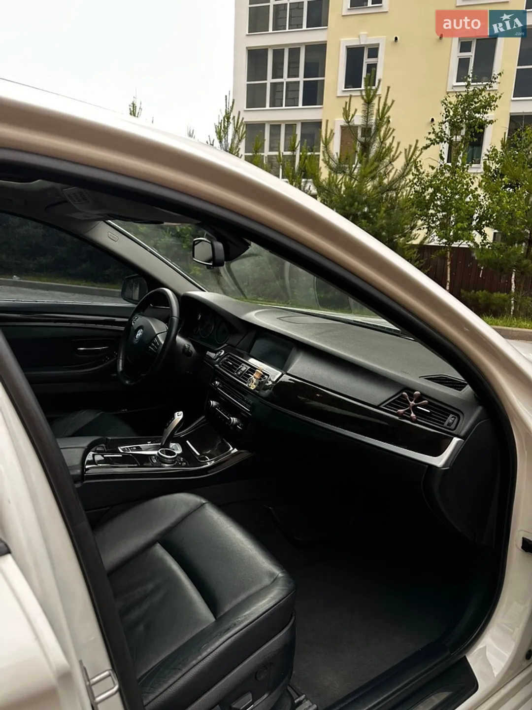 2013 BMW 5er - мініатюра 10