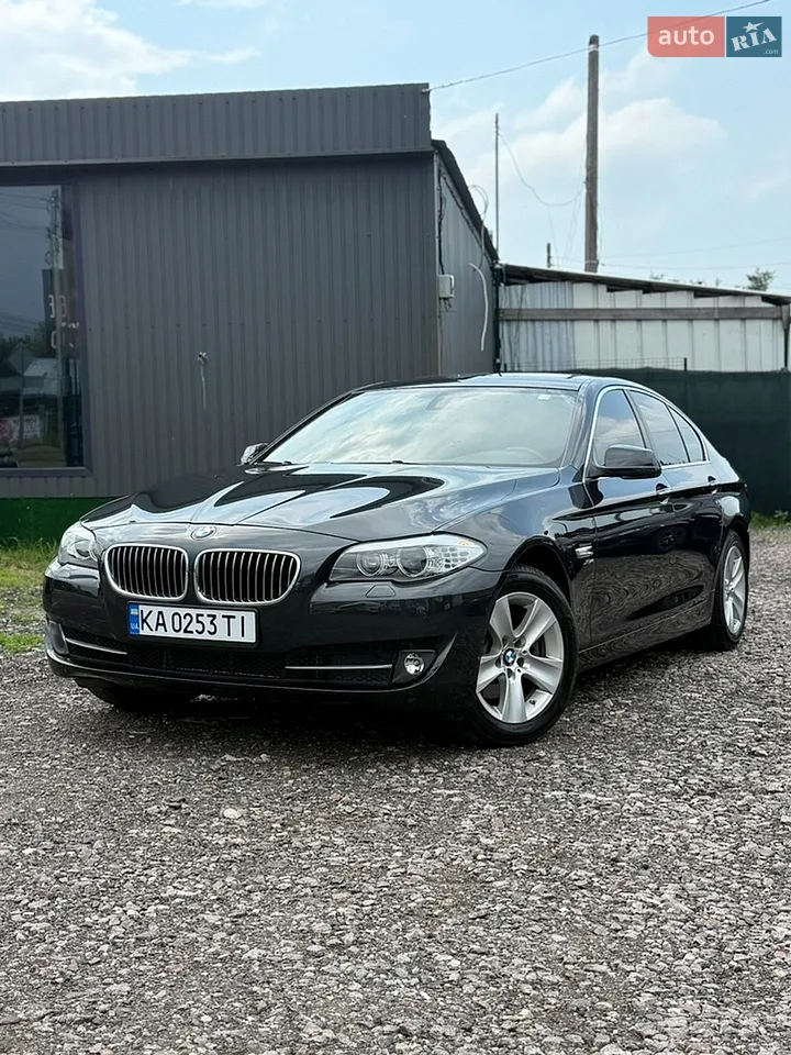 2010 BMW 5er - мініатюра 21