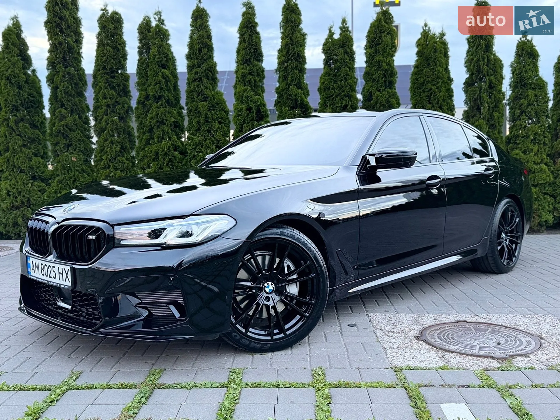 2020 BMW 5er - фото 1
