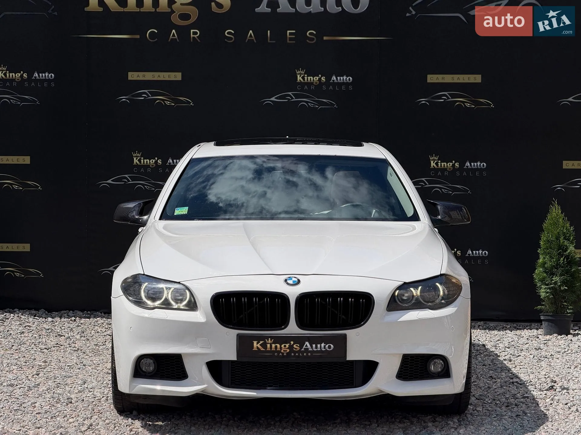 2012 BMW 5er - мініатюра 2