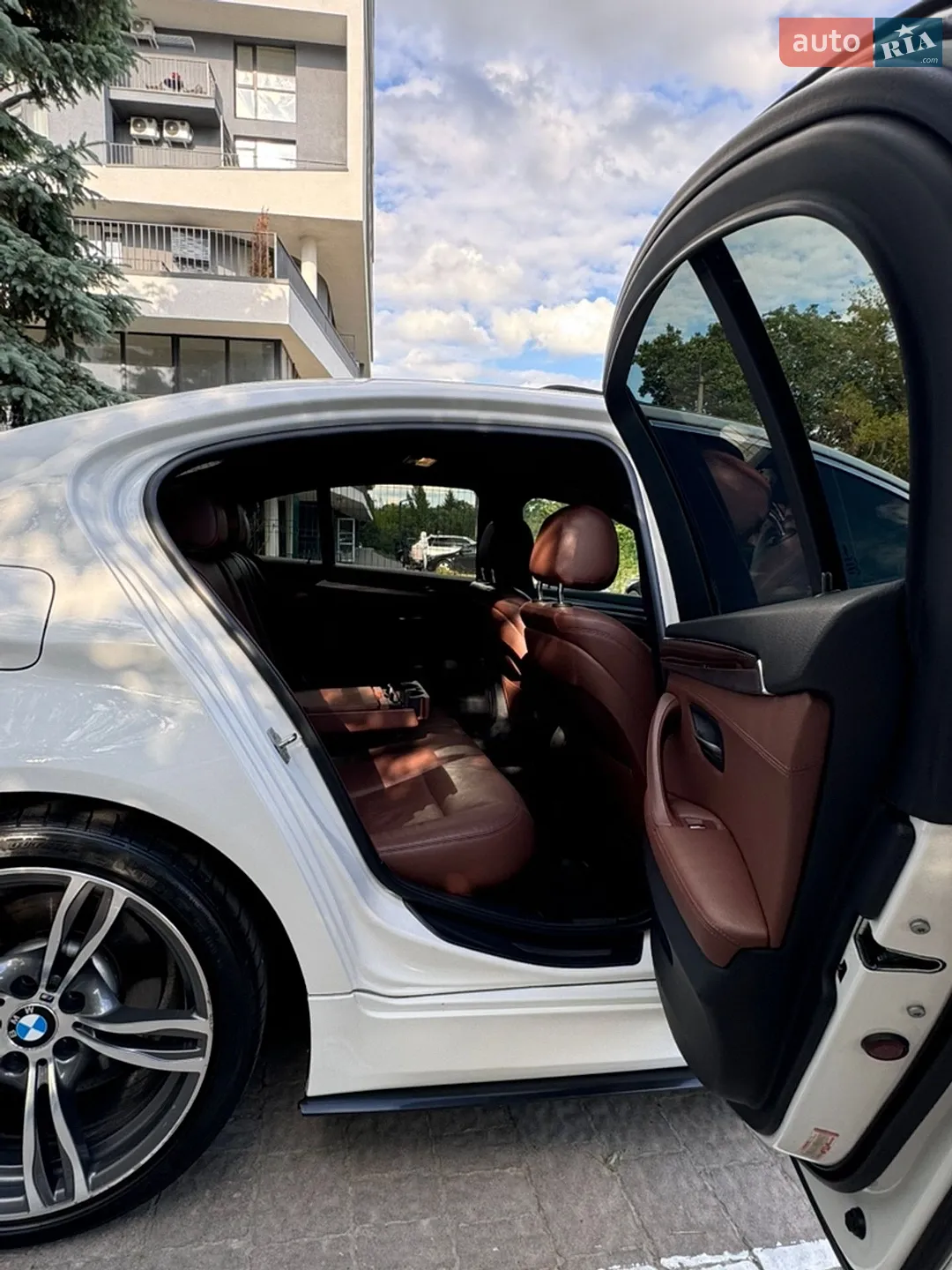 2014 BMW 5er - мініатюра 15