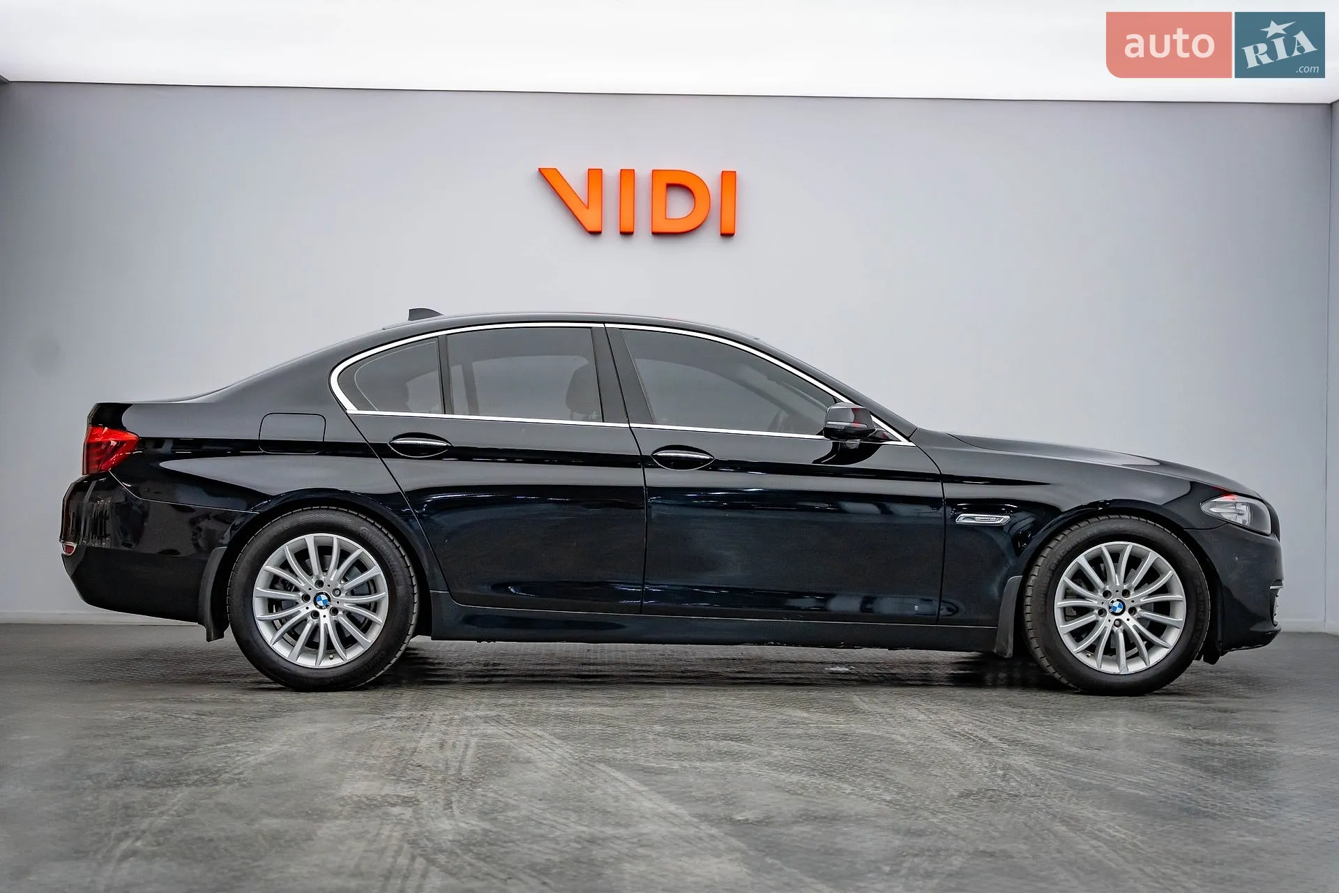 2013 BMW 5er - мініатюра 4