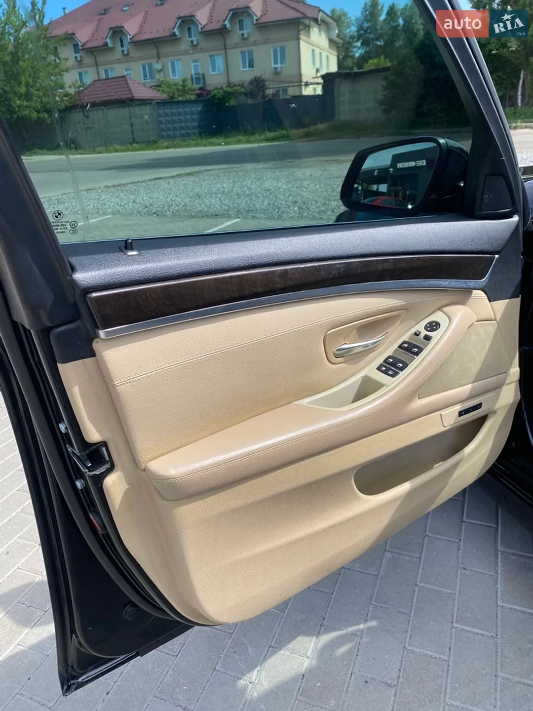 2010 BMW 5er - мініатюра 17