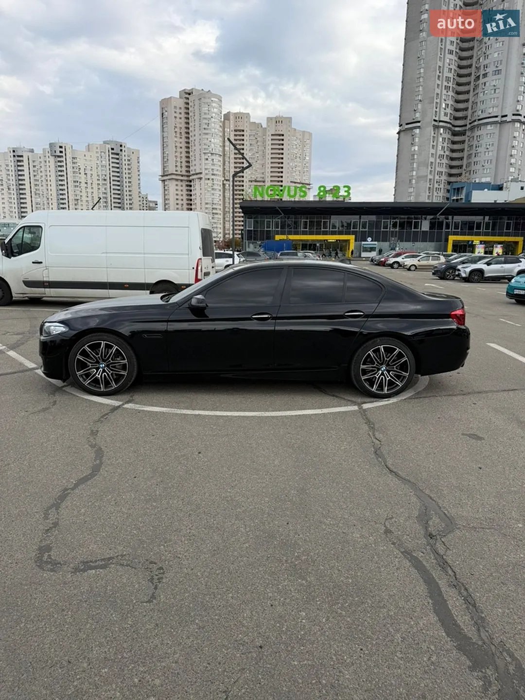 2013 BMW 5er - мініатюра 8