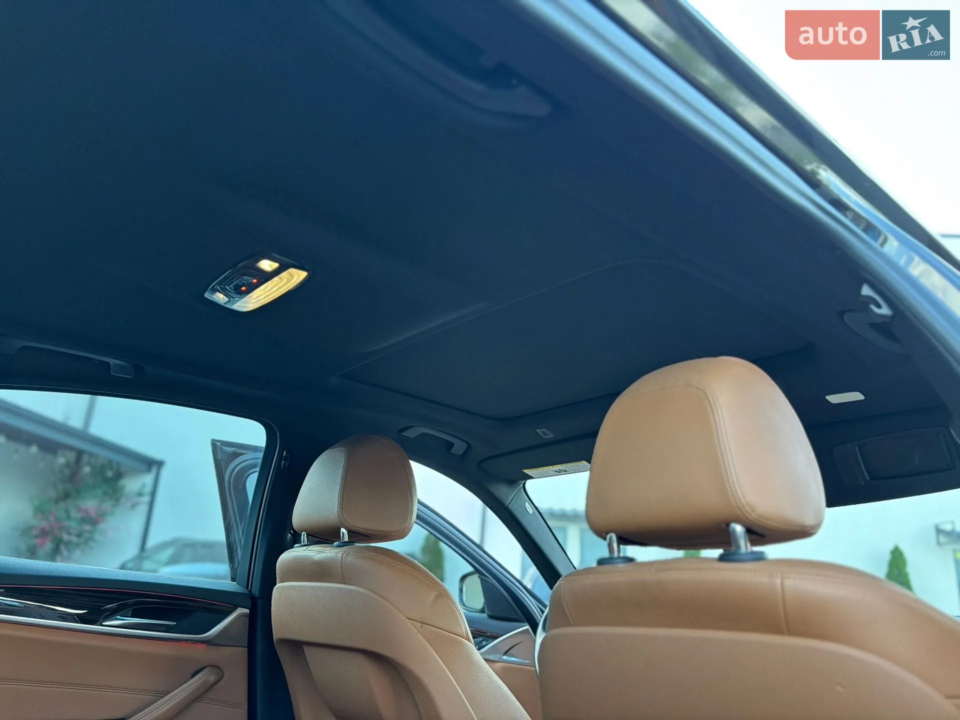 2017 BMW 5er - мініатюра 19