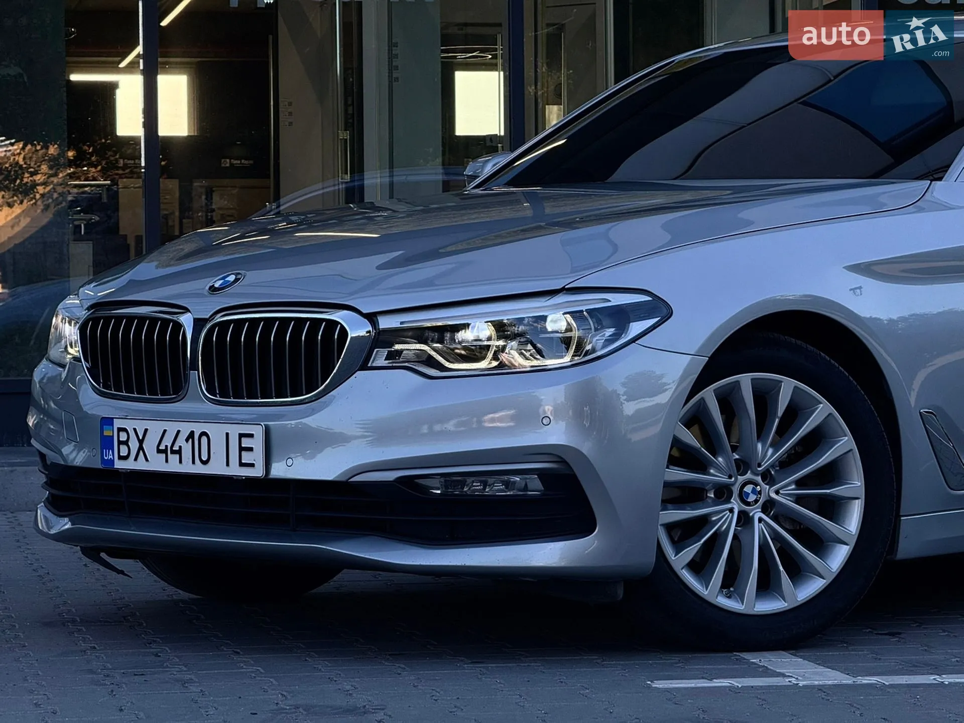2017 BMW 5er - мініатюра 3