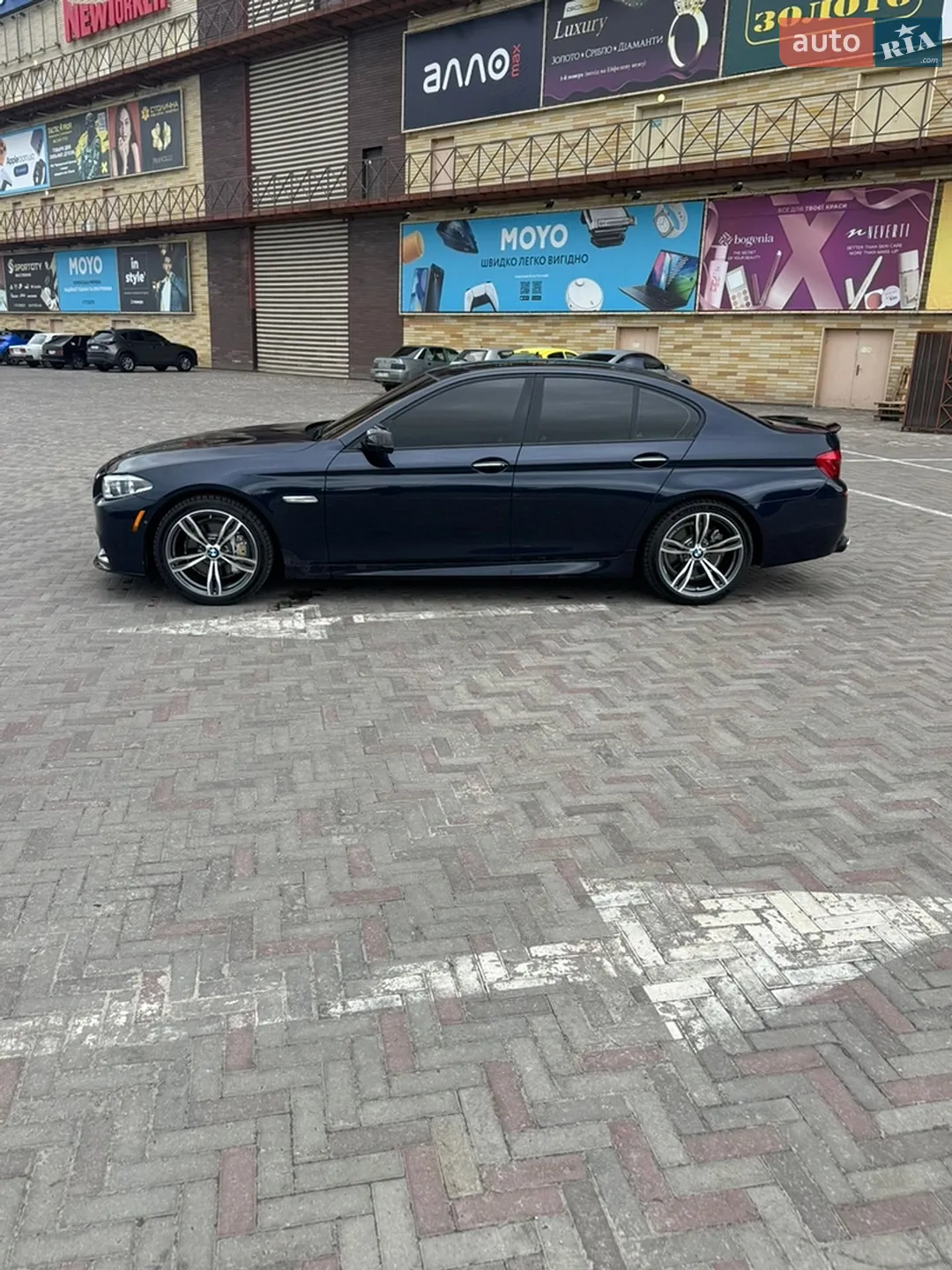 2013 BMW 5er - мініатюра 17