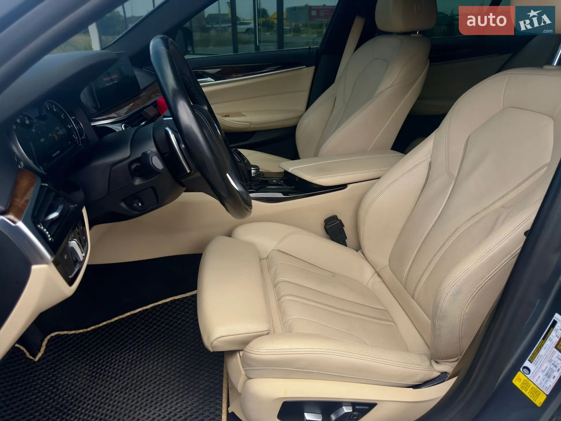 2017 BMW 5er - мініатюра 26