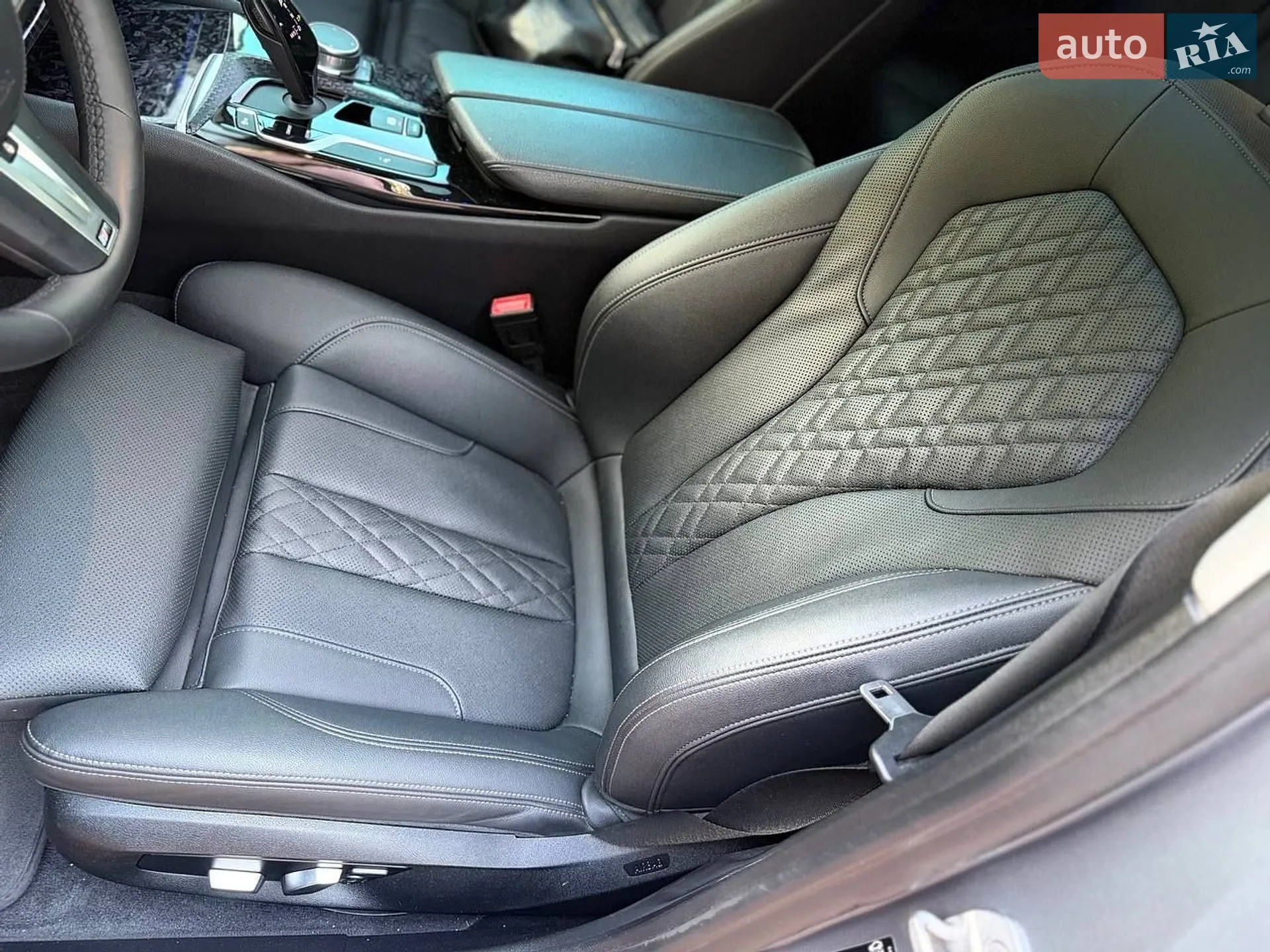 2020 BMW 5er - мініатюра 28