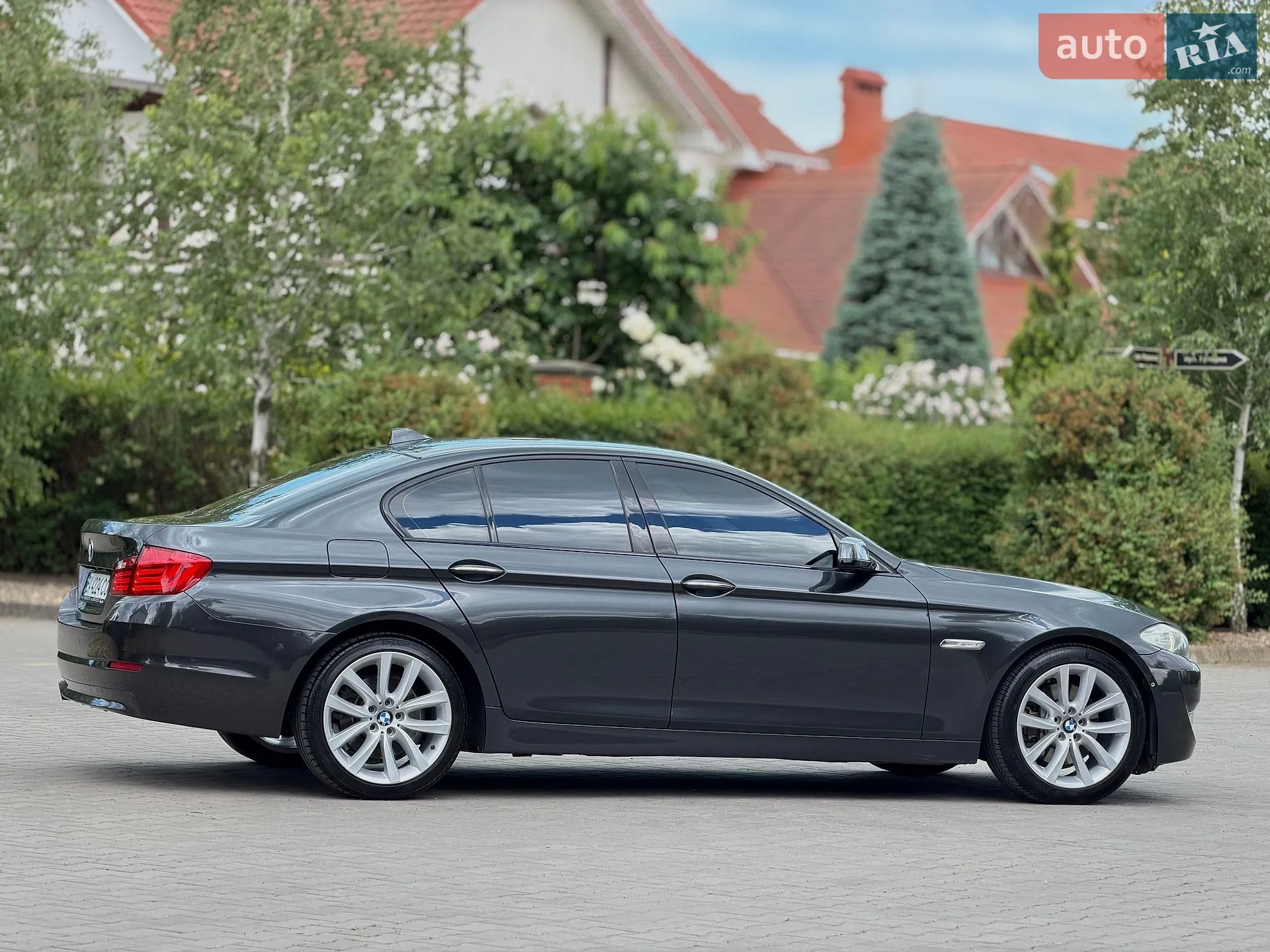 2010 BMW 5er - мініатюра 13
