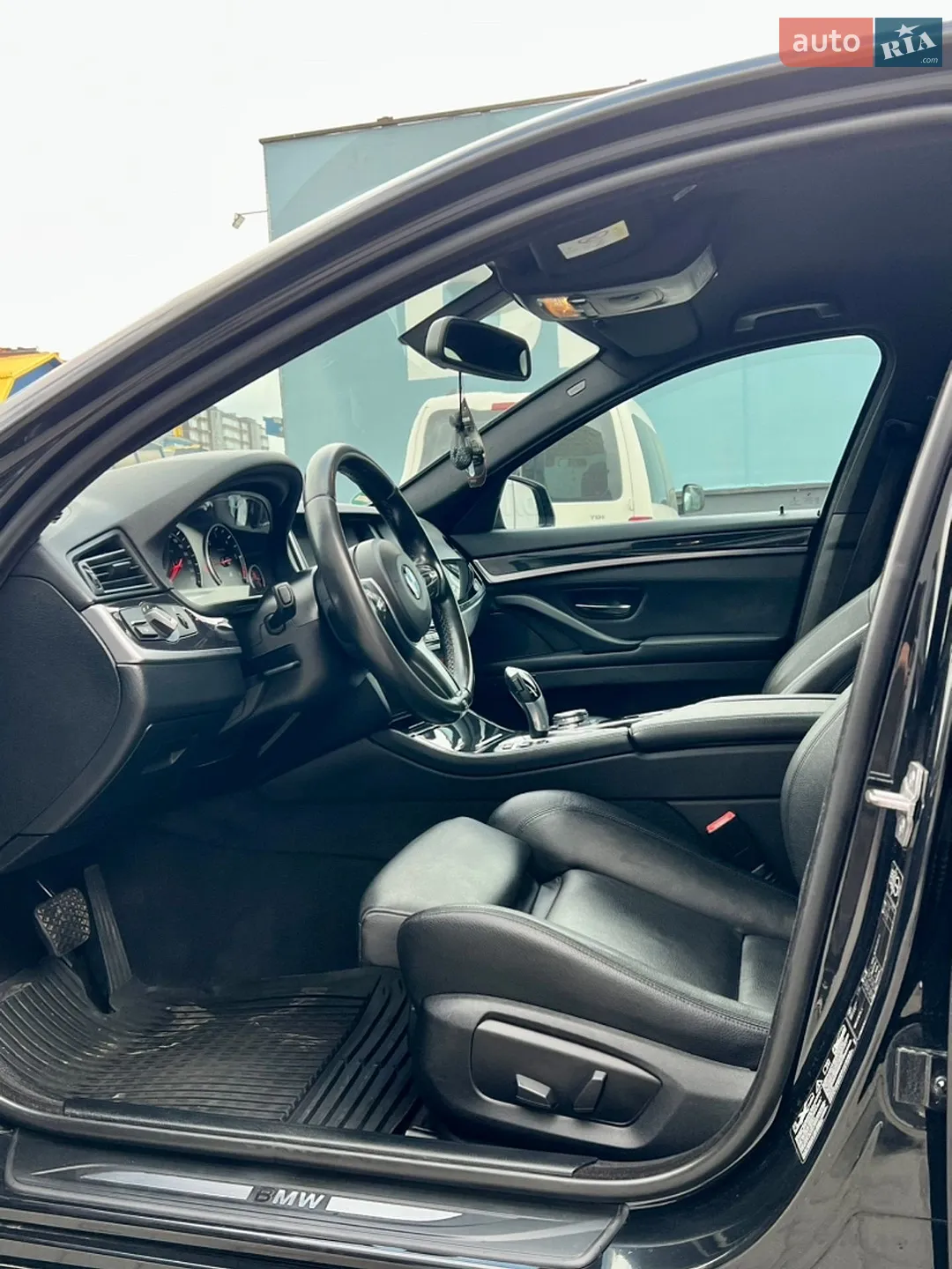 2014 BMW 5er - мініатюра 29