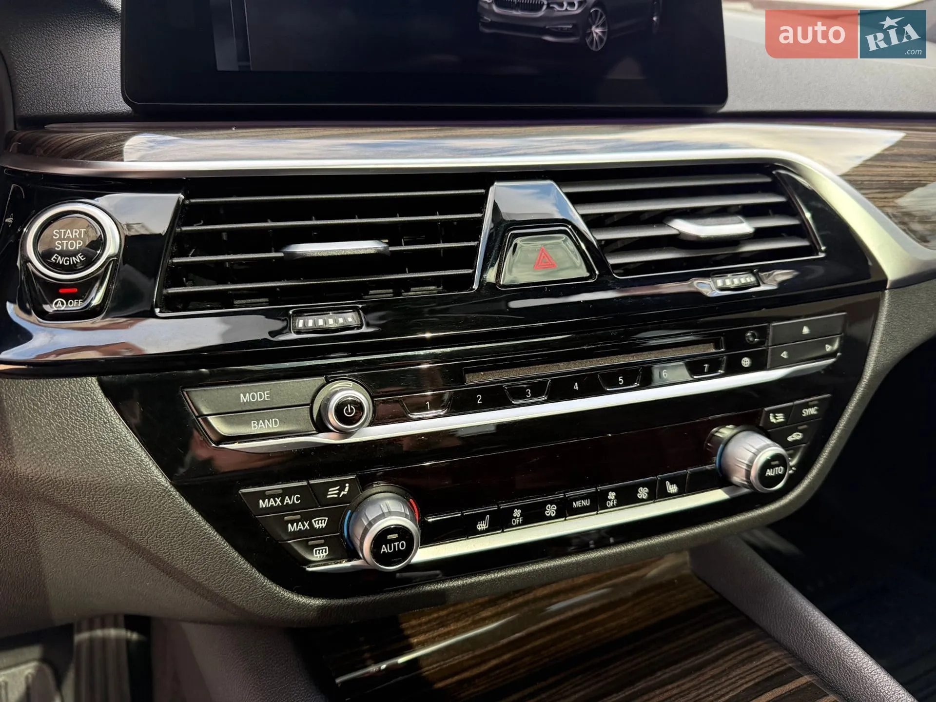 2017 BMW 5er - мініатюра 40