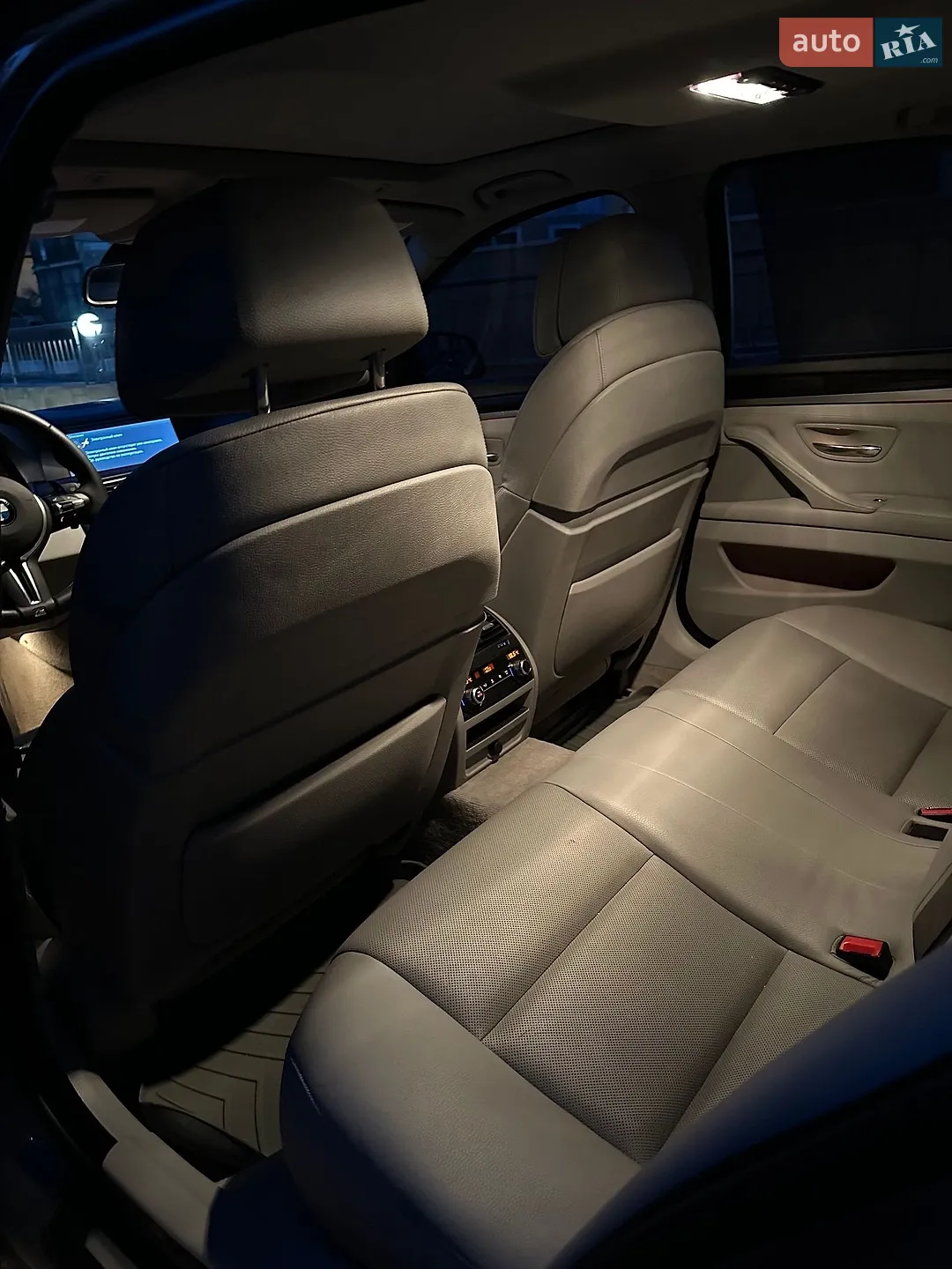 2012 BMW 5er - мініатюра 27