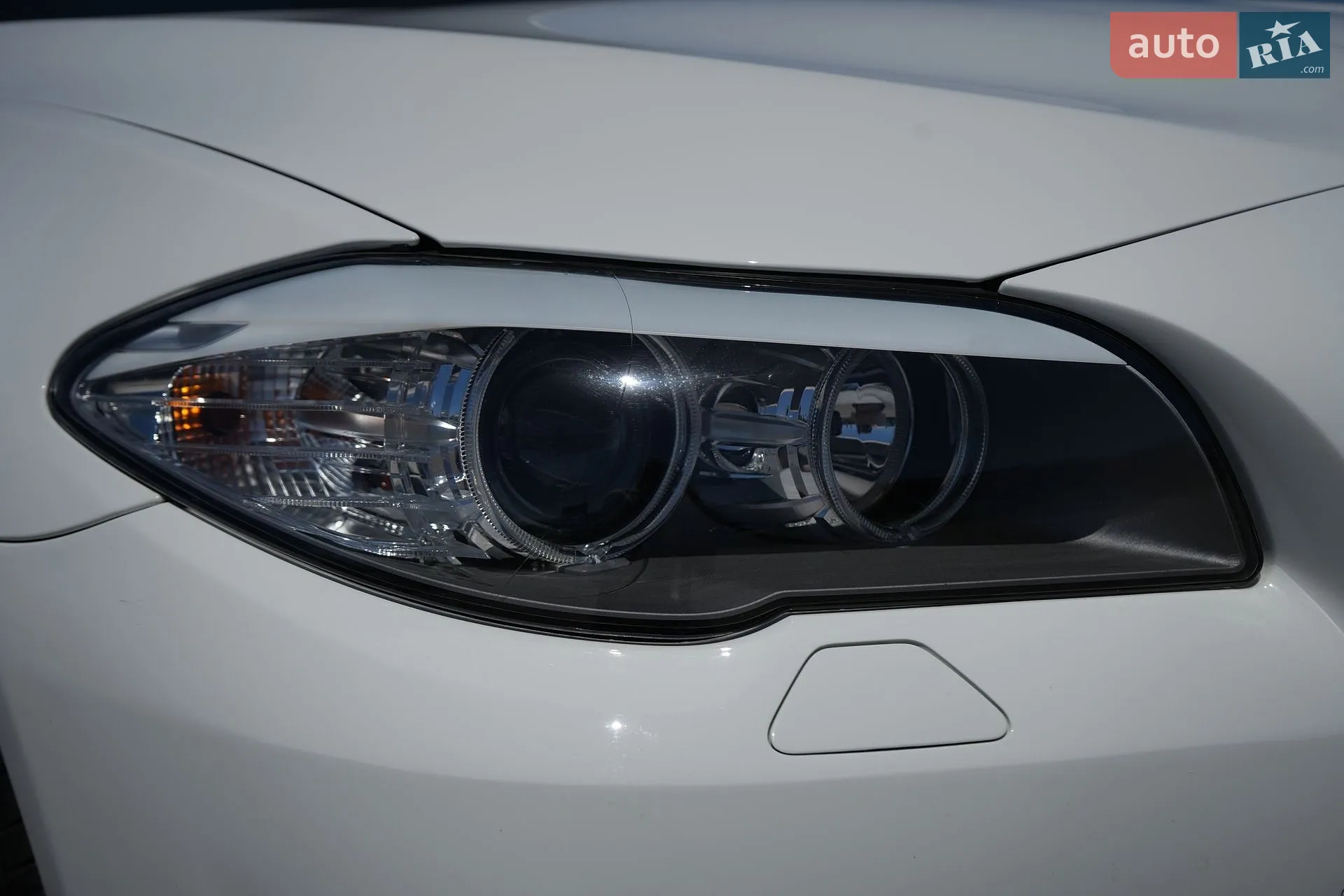 2012 BMW 5er - мініатюра 9