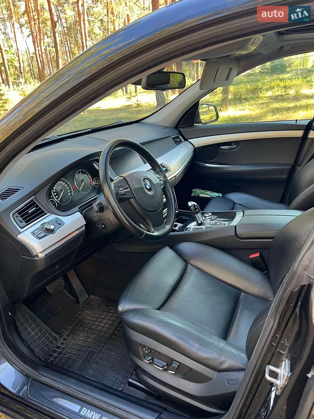 2010 BMW 5er - мініатюра 11