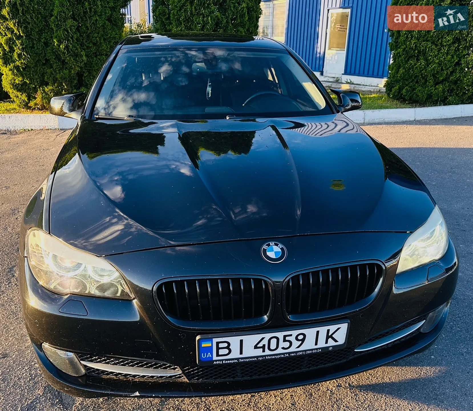 2011 BMW 5er - мініатюра 2