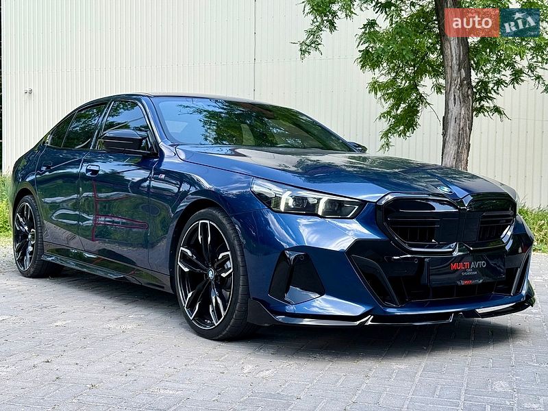 Седан BMW 5 Series 2023 в Днепре