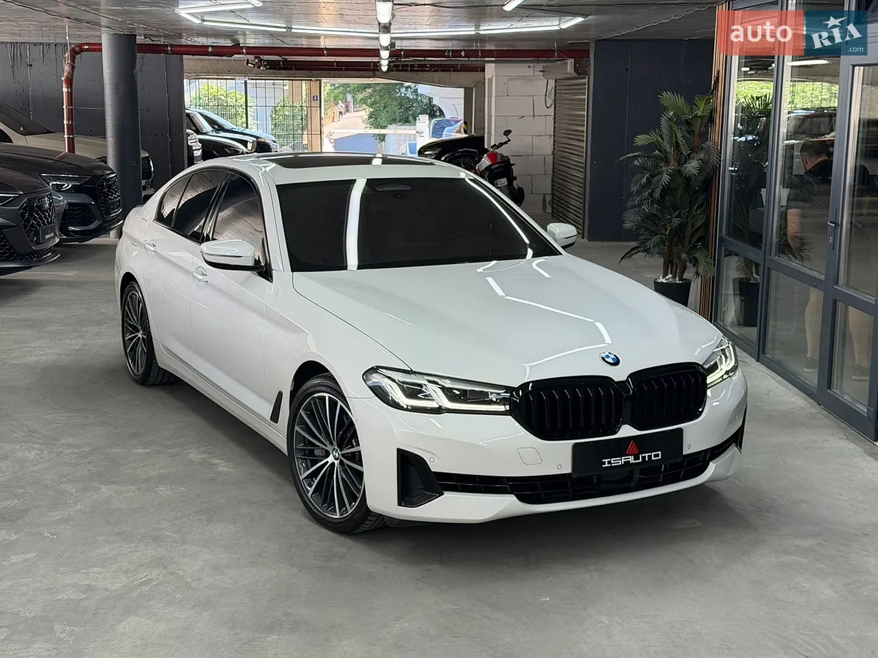2020 BMW M5 - мініатюра 31