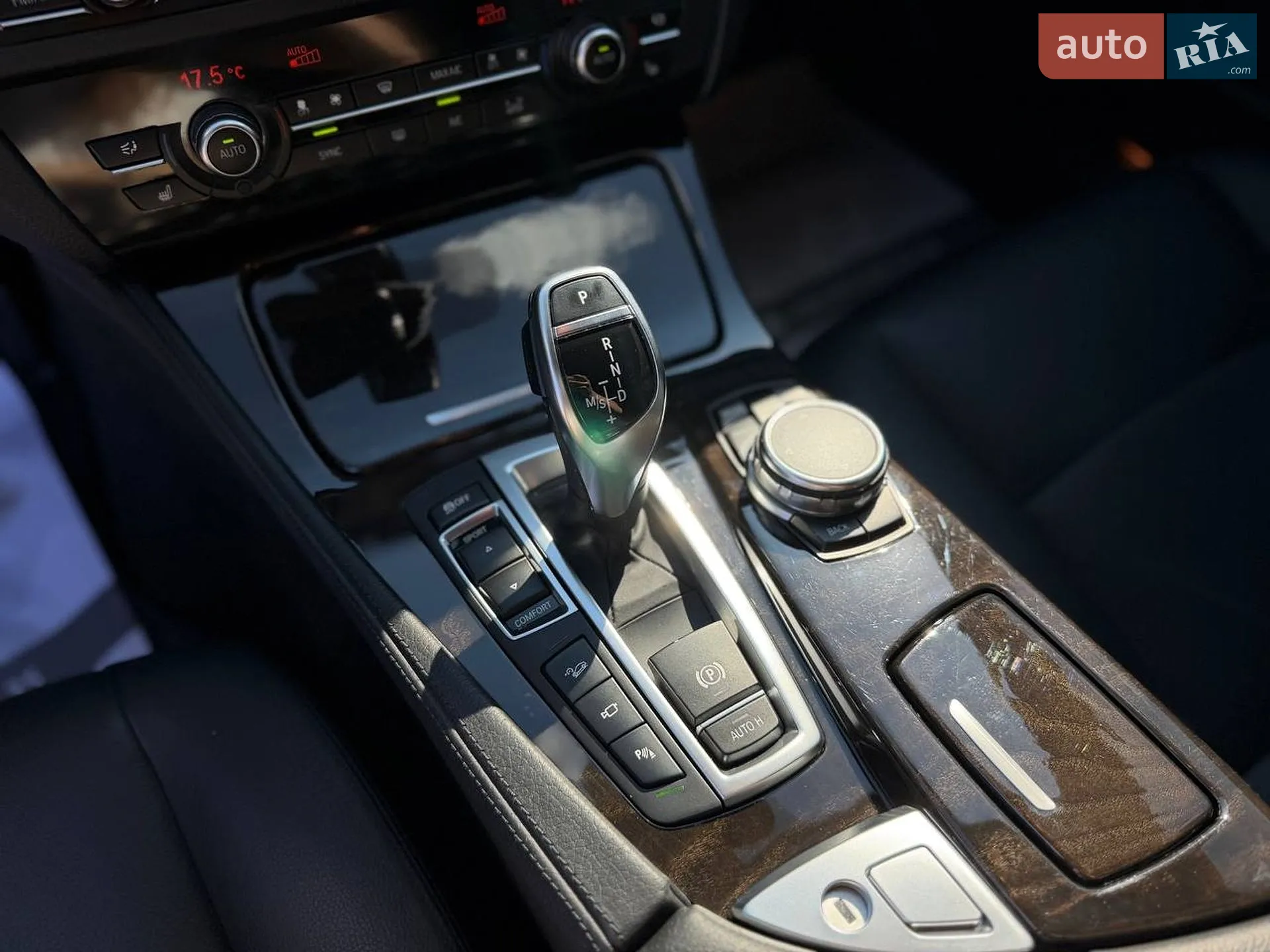 2016 BMW 5er - мініатюра 18