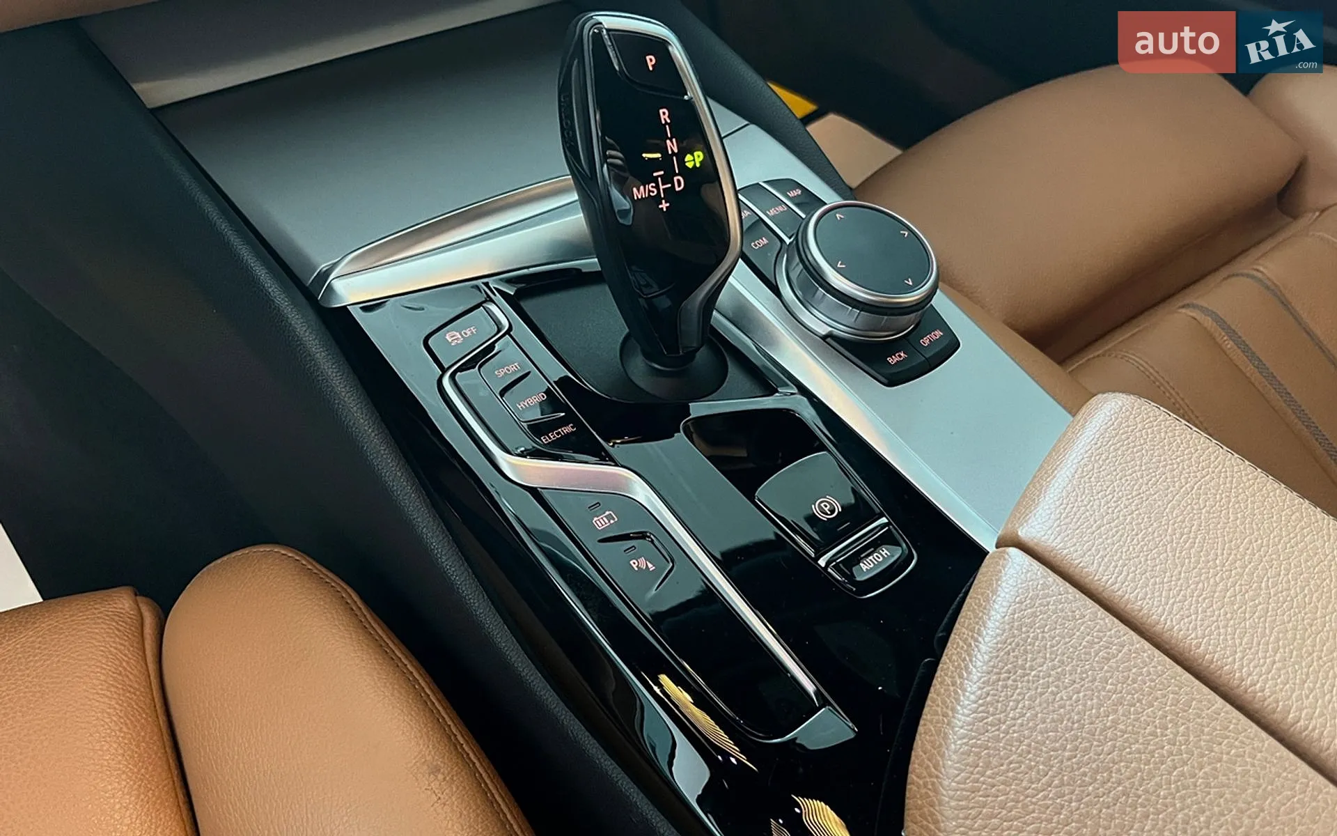 2020 BMW 5er - мініатюра 20