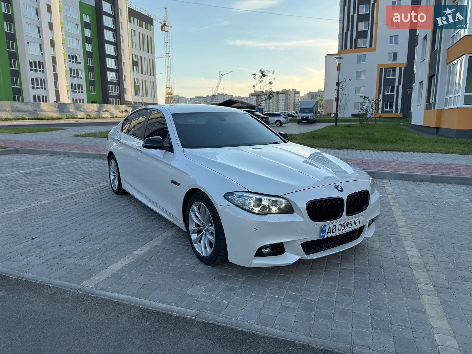 2016 BMW 5er - мініатюра 2