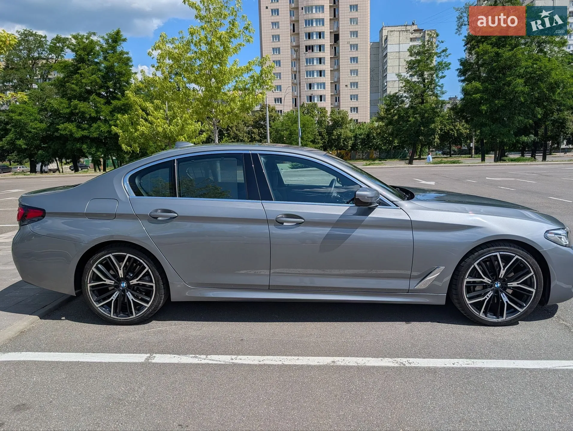 2022 BMW 5er - мініатюра 5