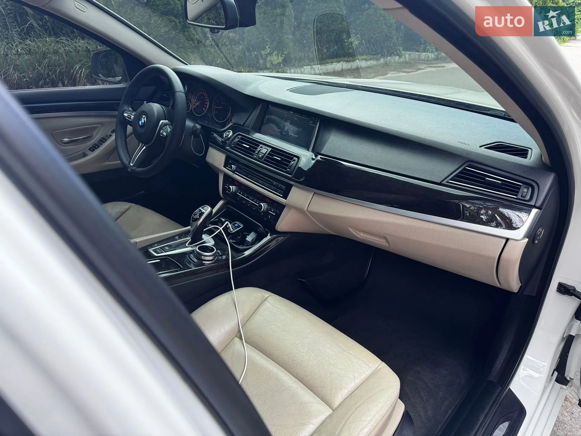2012 BMW 5er - мініатюра 45
