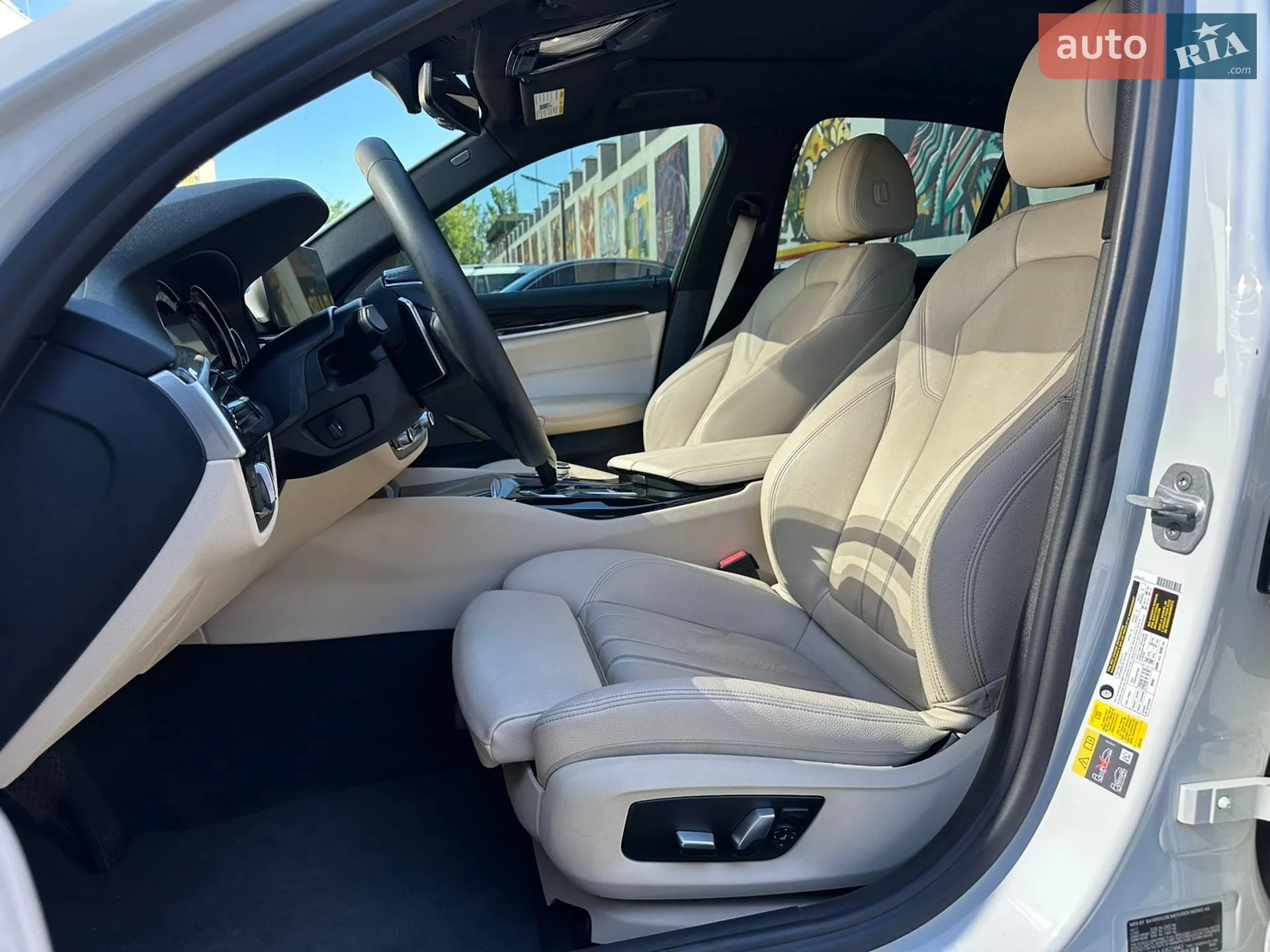 2017 BMW 5er - мініатюра 9