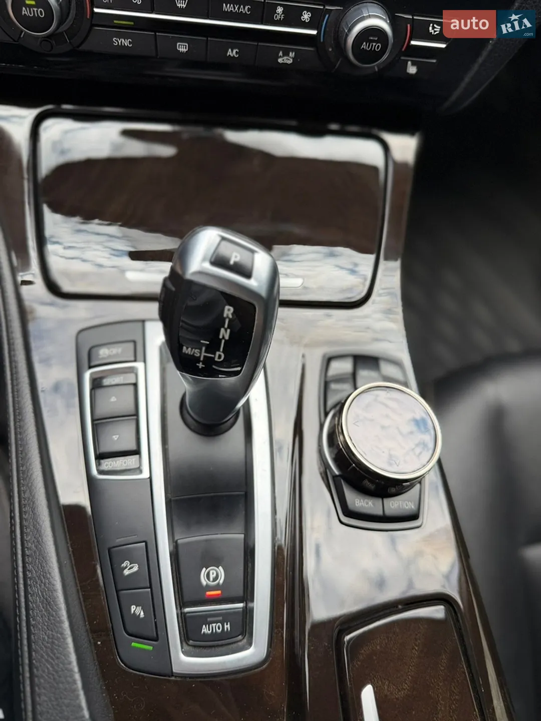 2013 BMW 5er - мініатюра 26