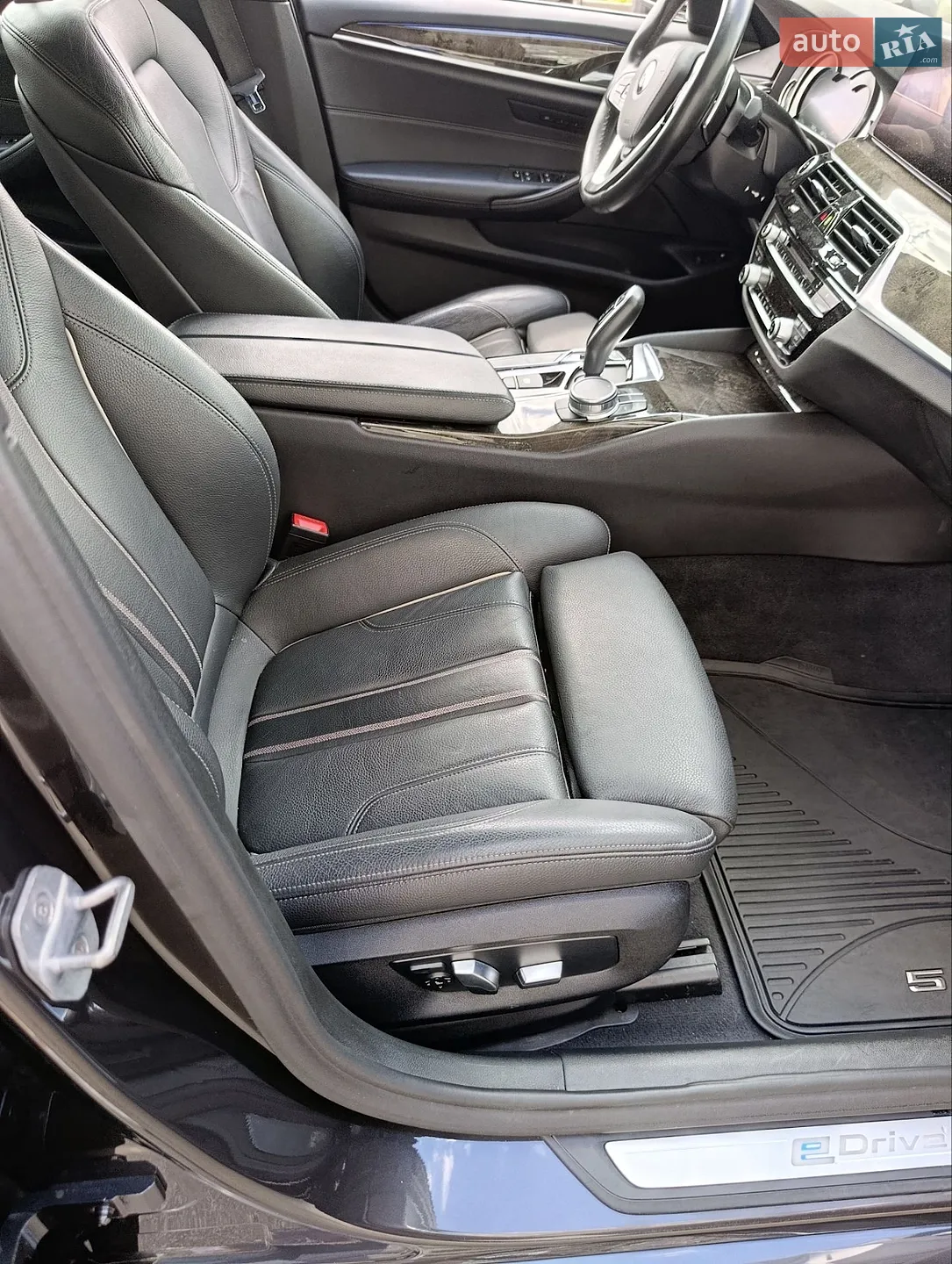 2018 BMW 5er - мініатюра 11