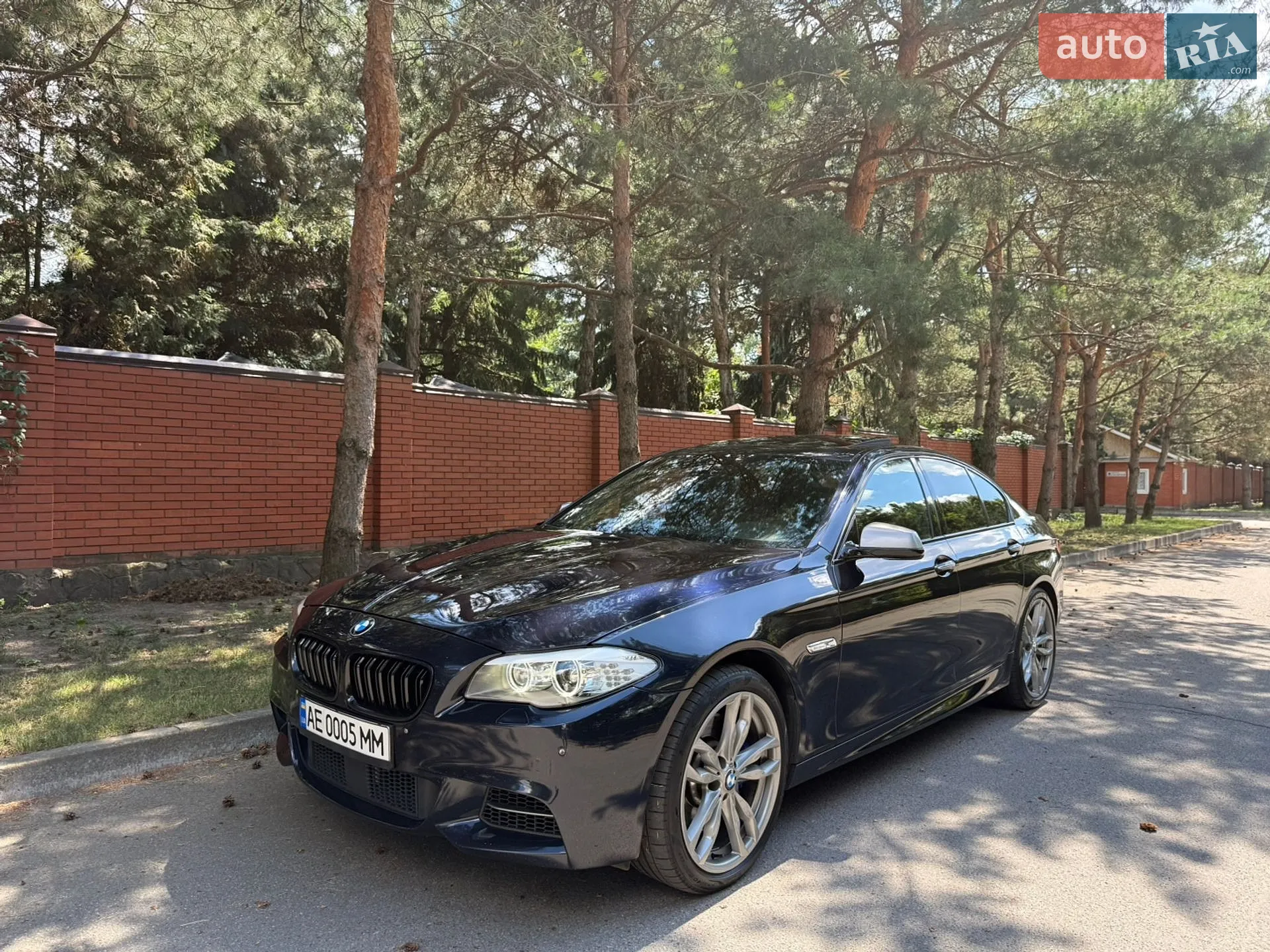 BMW 5 Series 2012 VIN WBAFV71060C774977 фото оголошення 3 з 7