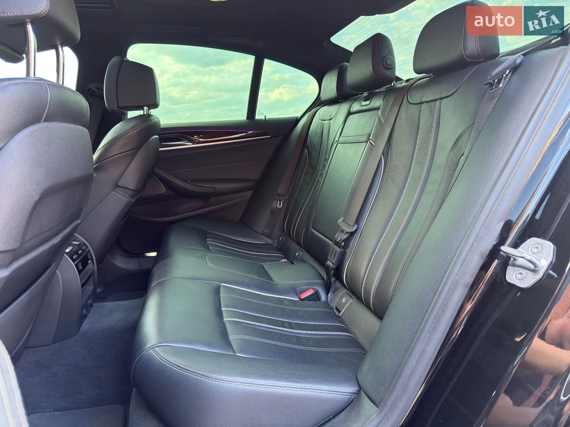 2017 BMW 5er - мініатюра 29