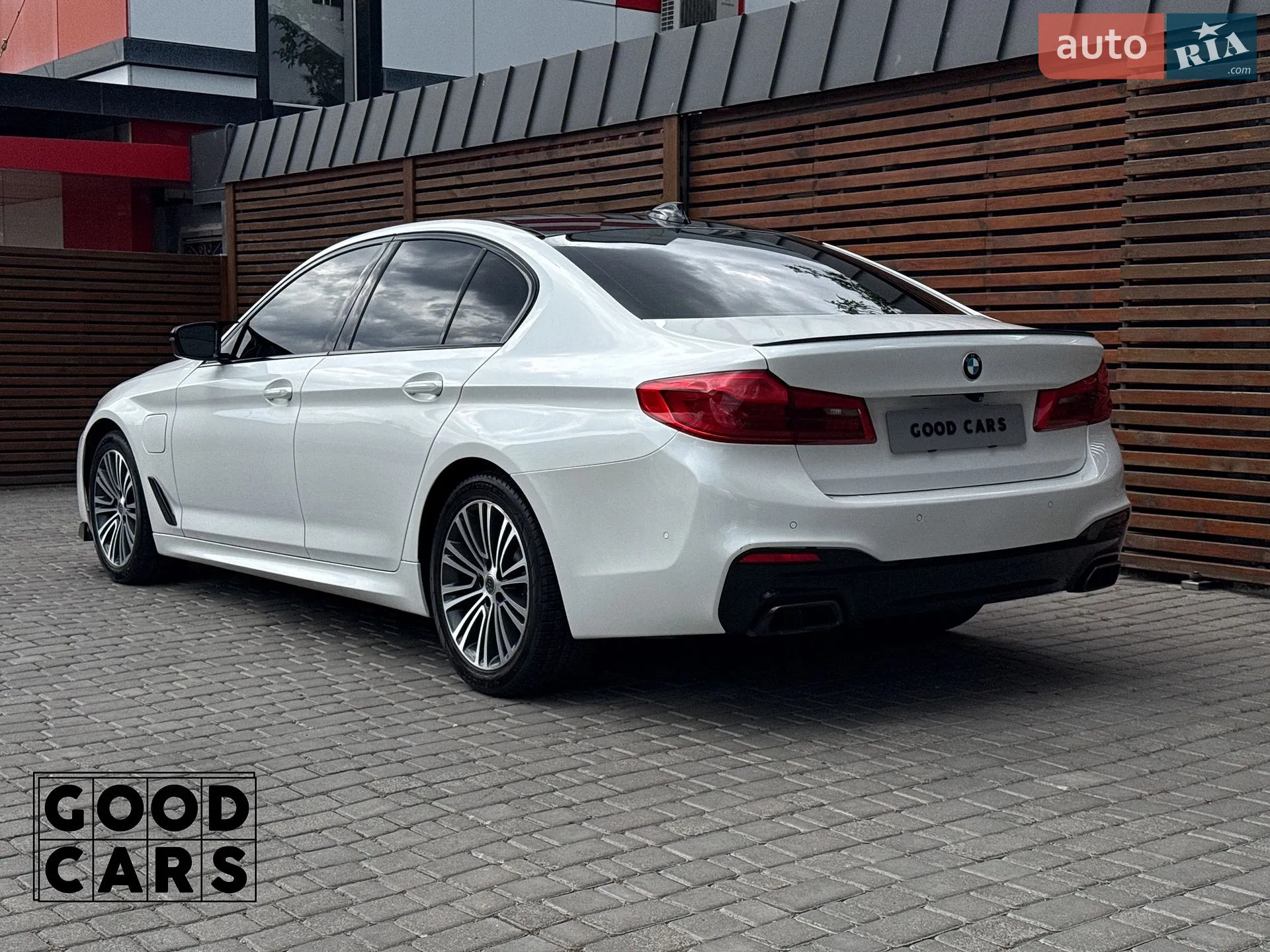 2017 BMW 5er - мініатюра 5